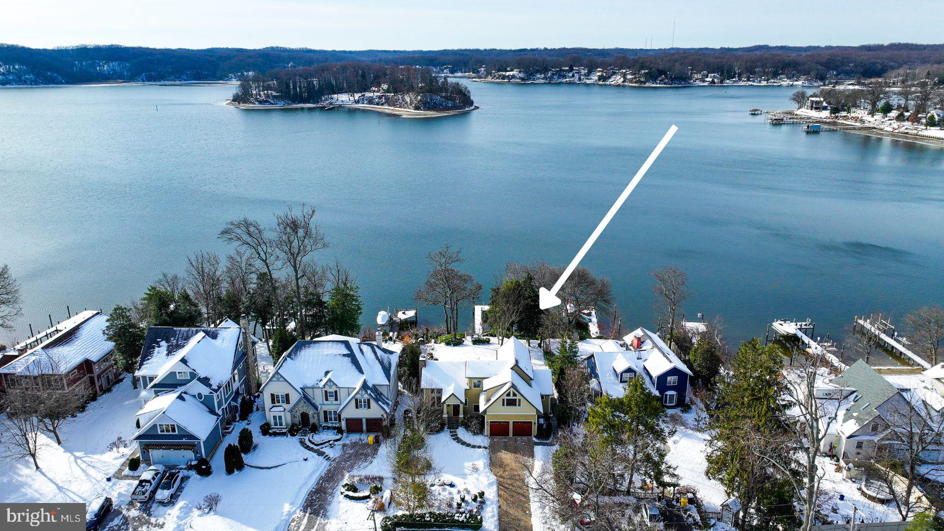LONG POINT ON THE SEVERN - Residential