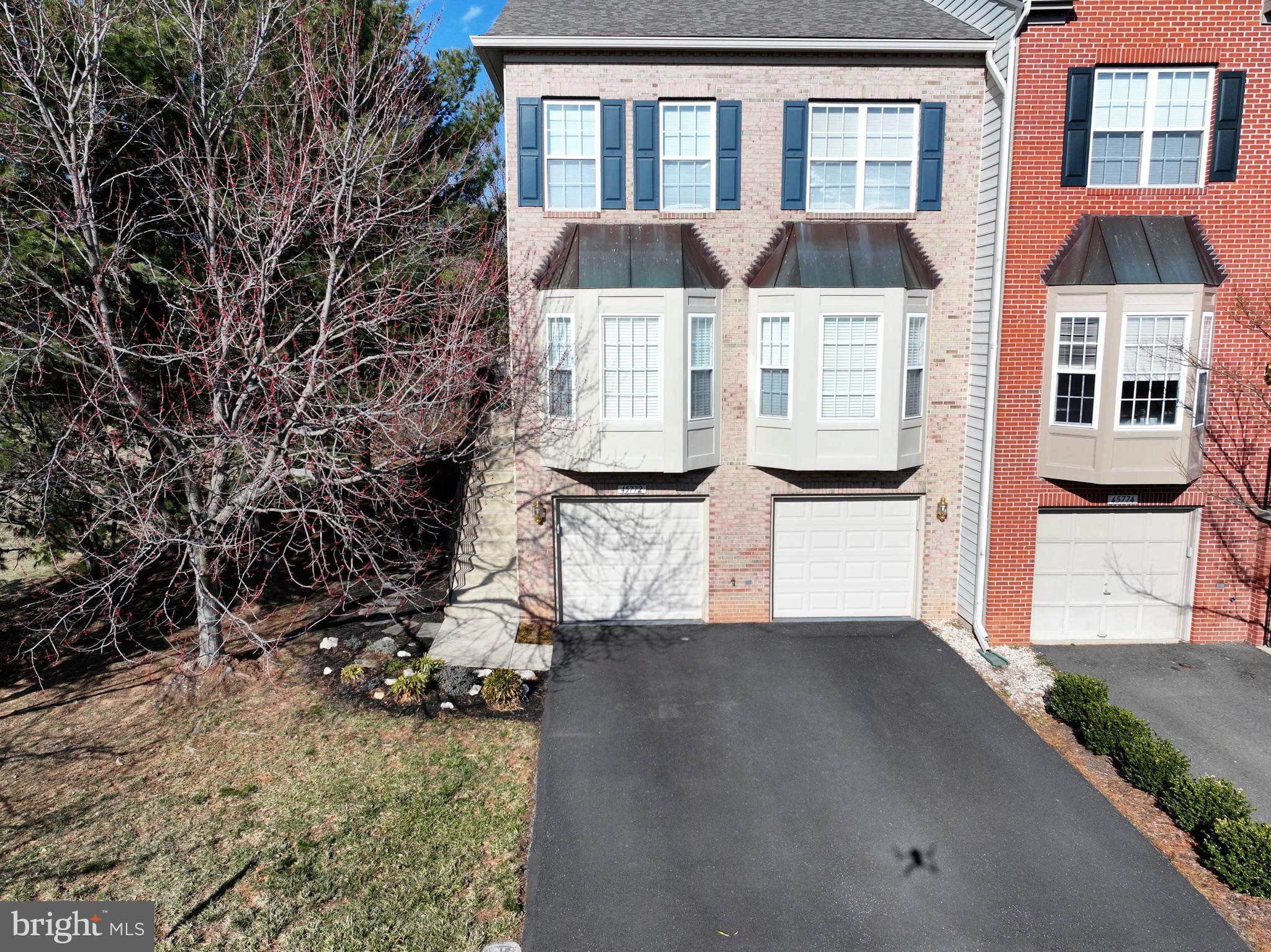 COLONNADE AT DULLES - Residential