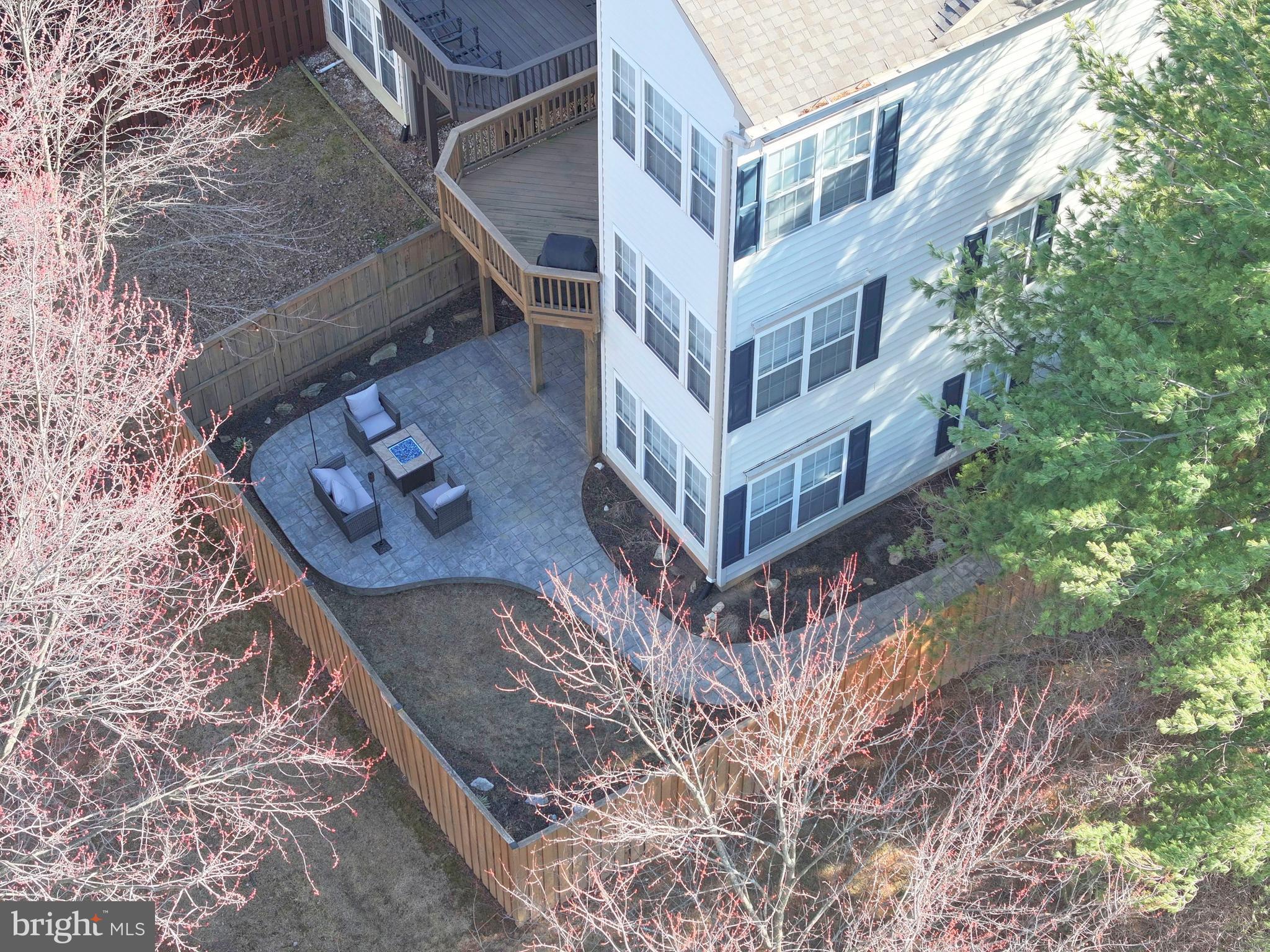 COLONNADE AT DULLES - Residential