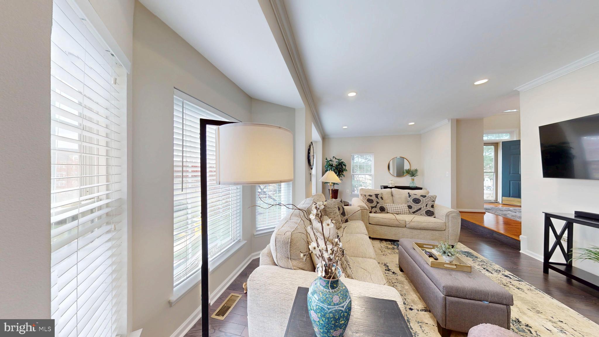 COLONNADE AT DULLES - Residential