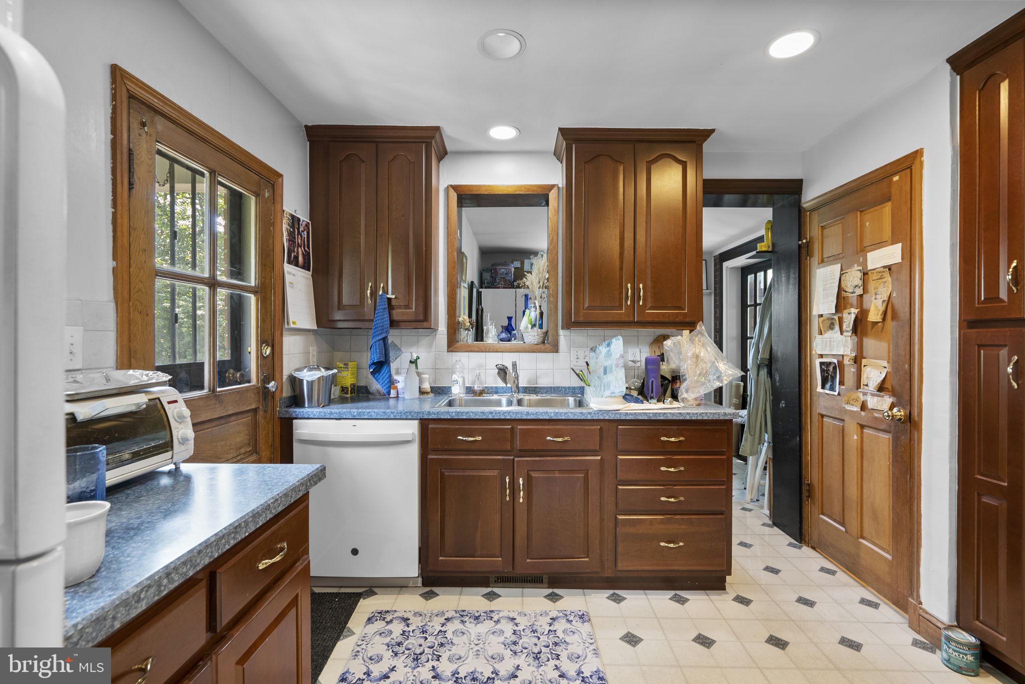HIGHLAND VIEW - Residential