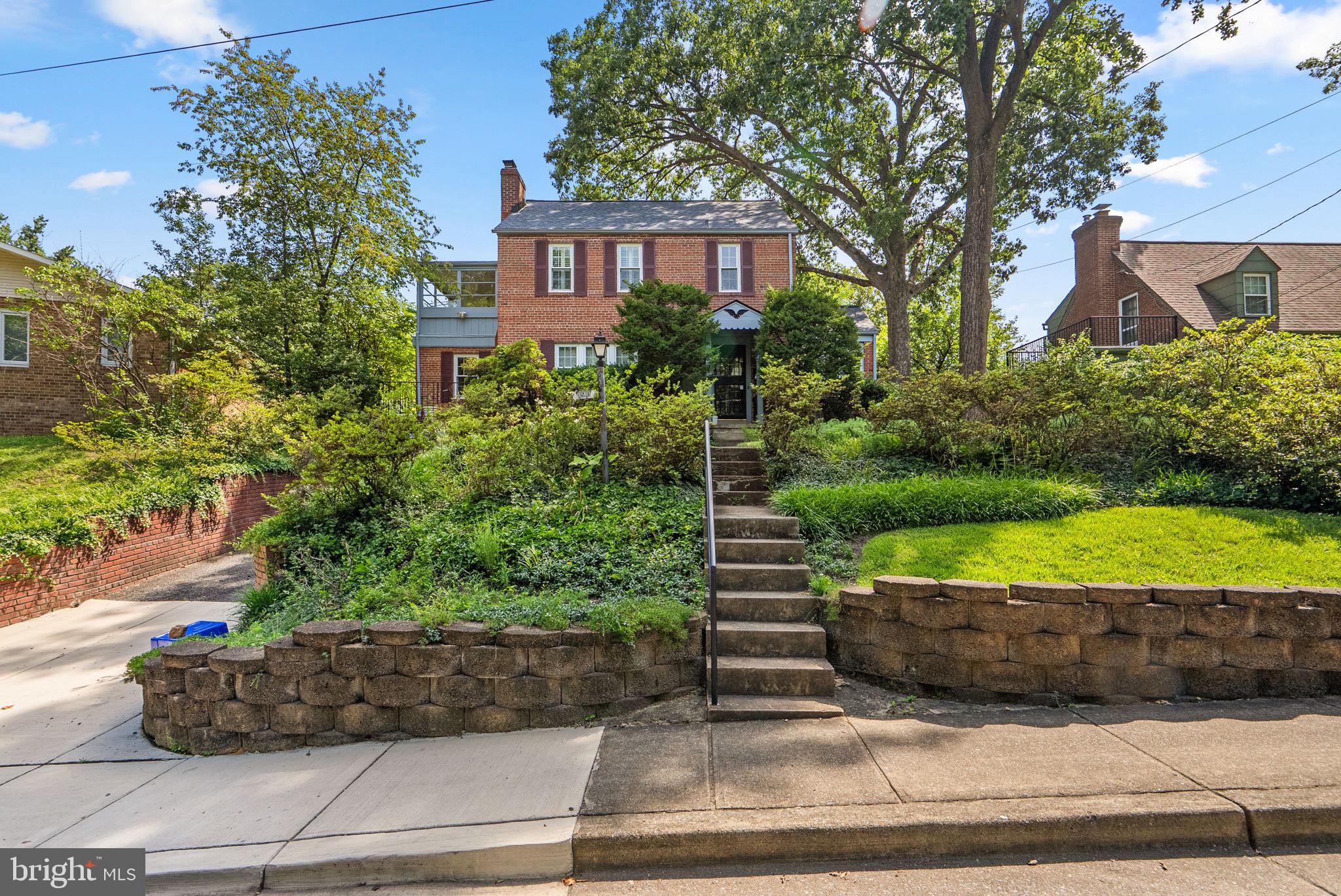 HIGHLAND VIEW - Residential