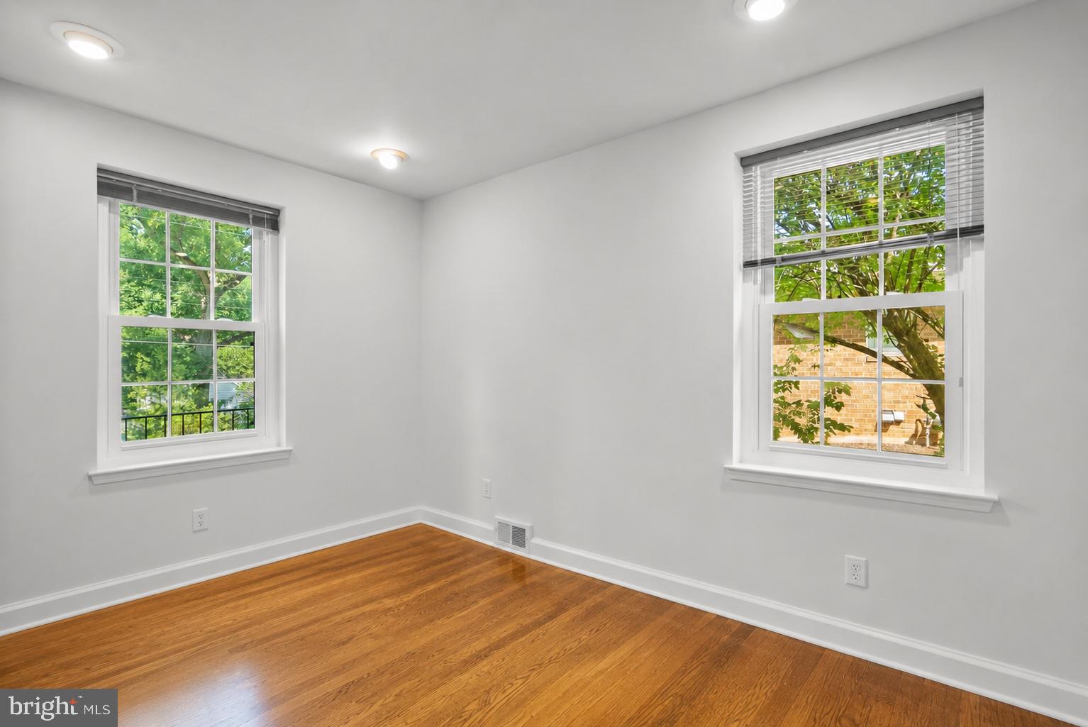 HIGHLAND VIEW - Residential