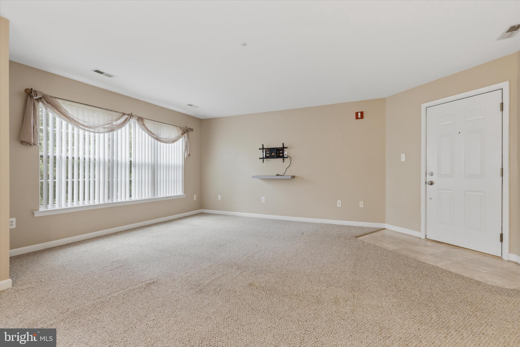 POTOMAC RIDGE - Residential