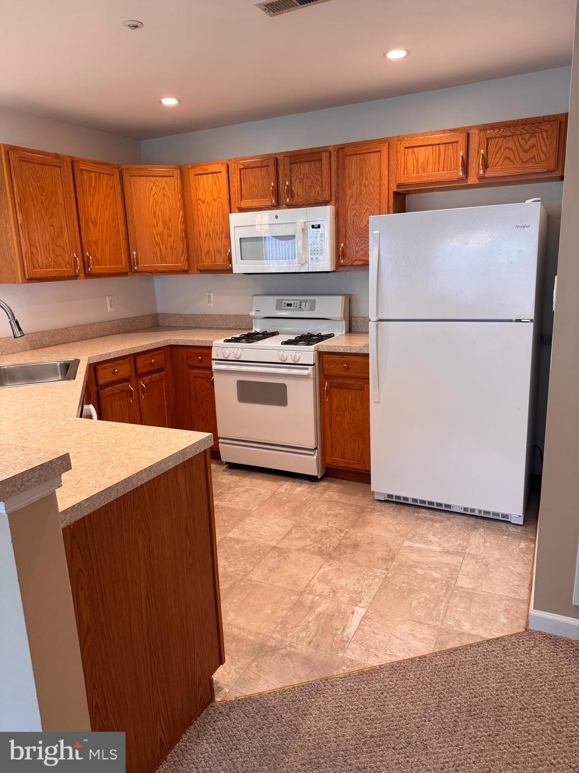 POTOMAC RIDGE - Residential