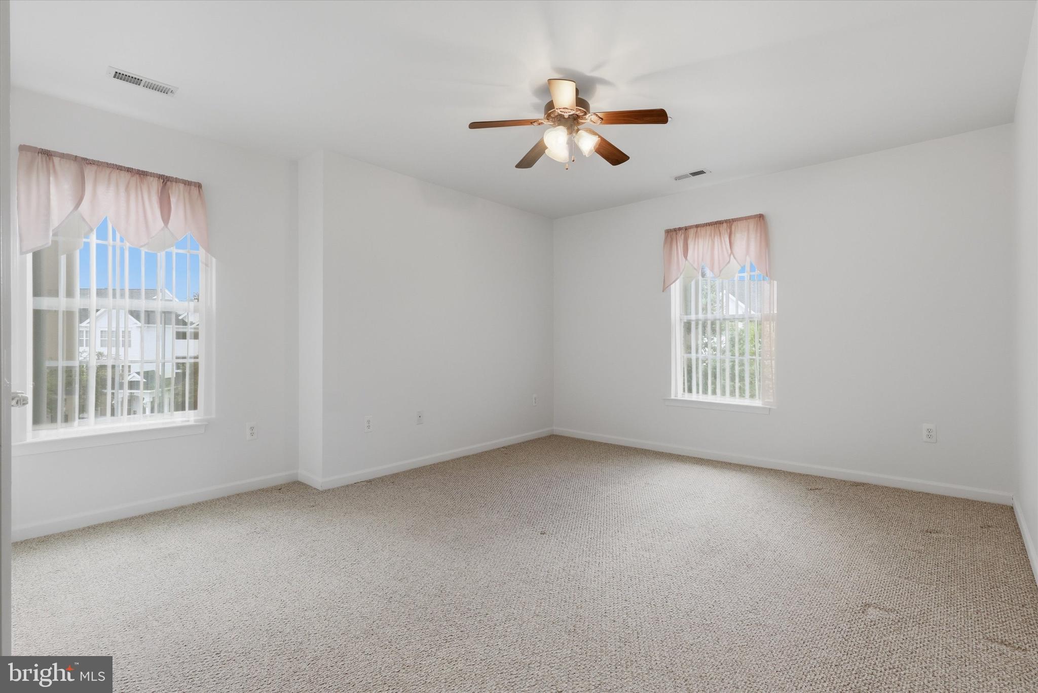 POTOMAC RIDGE - Residential
