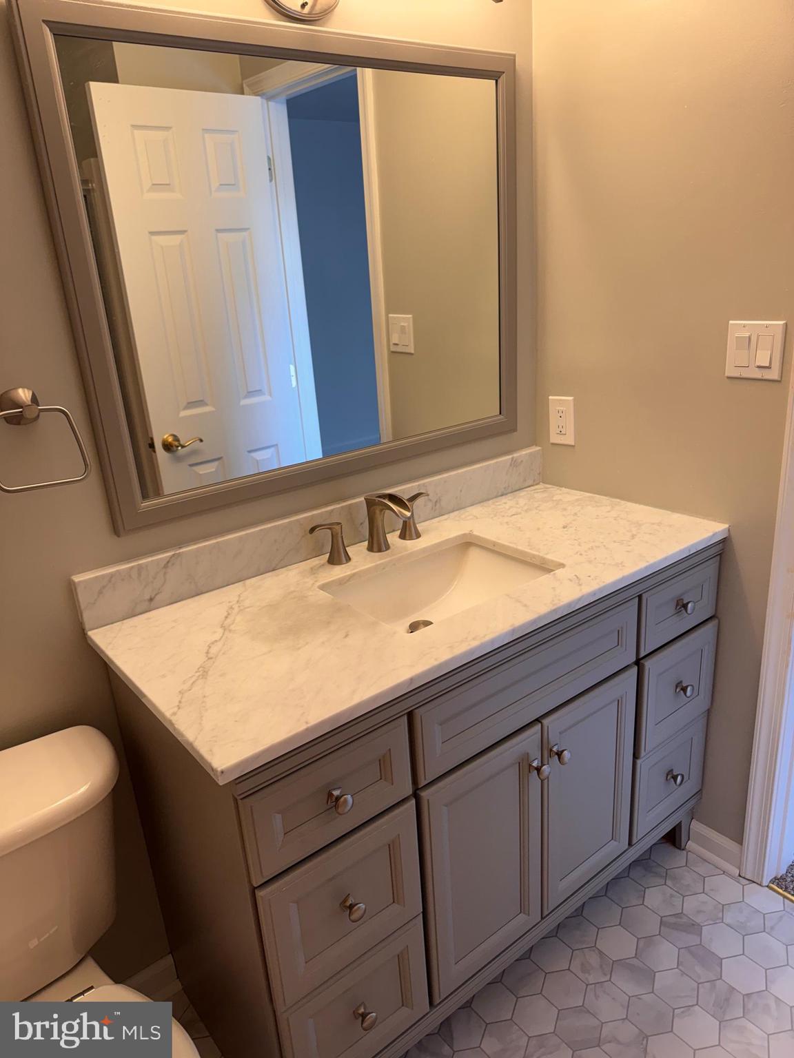 POTOMAC RIDGE - Residential