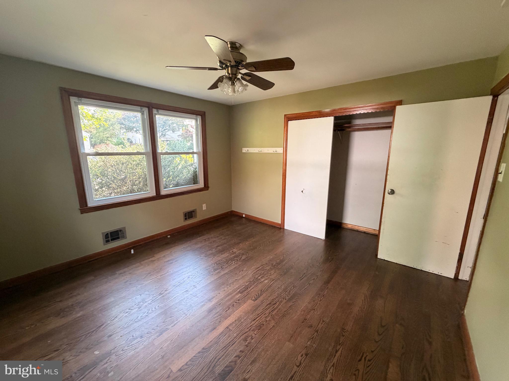 BROOKLYN - Residential