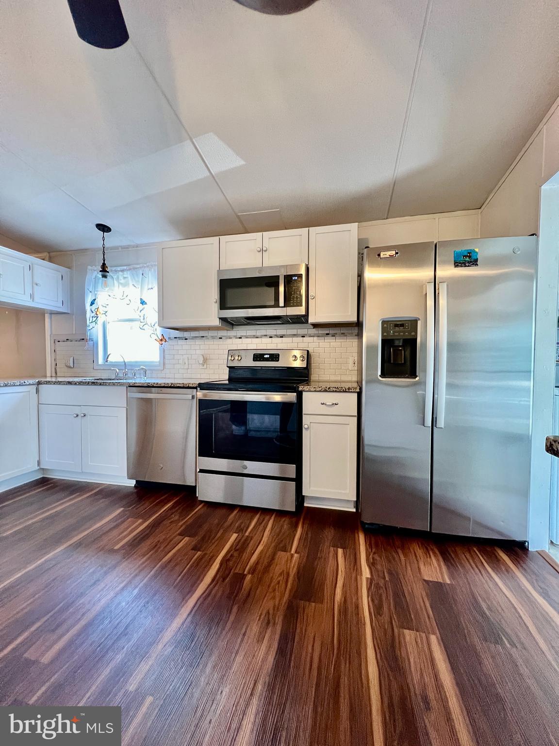 WALNUT GROVE MOBILE HOME PARK - Residential