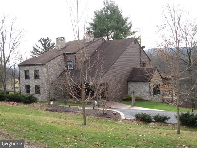 Remarkable custom built estate home & impeccable outbuildings & grounds. Active Longhorn Ranch w/all!!! of the needed fencing, waters & outbuildings. see assoc. docs.