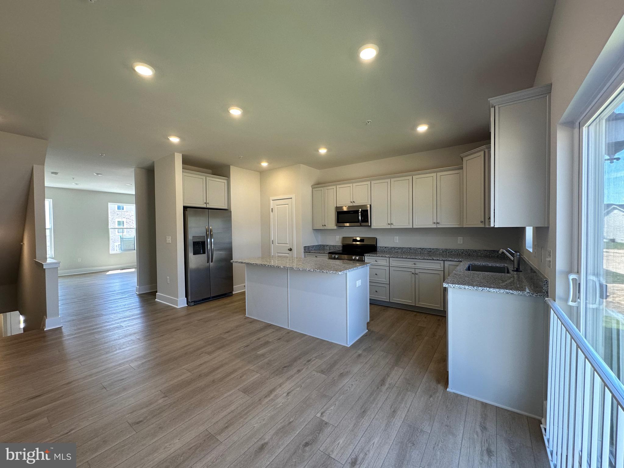 ST CHARLES - Residential