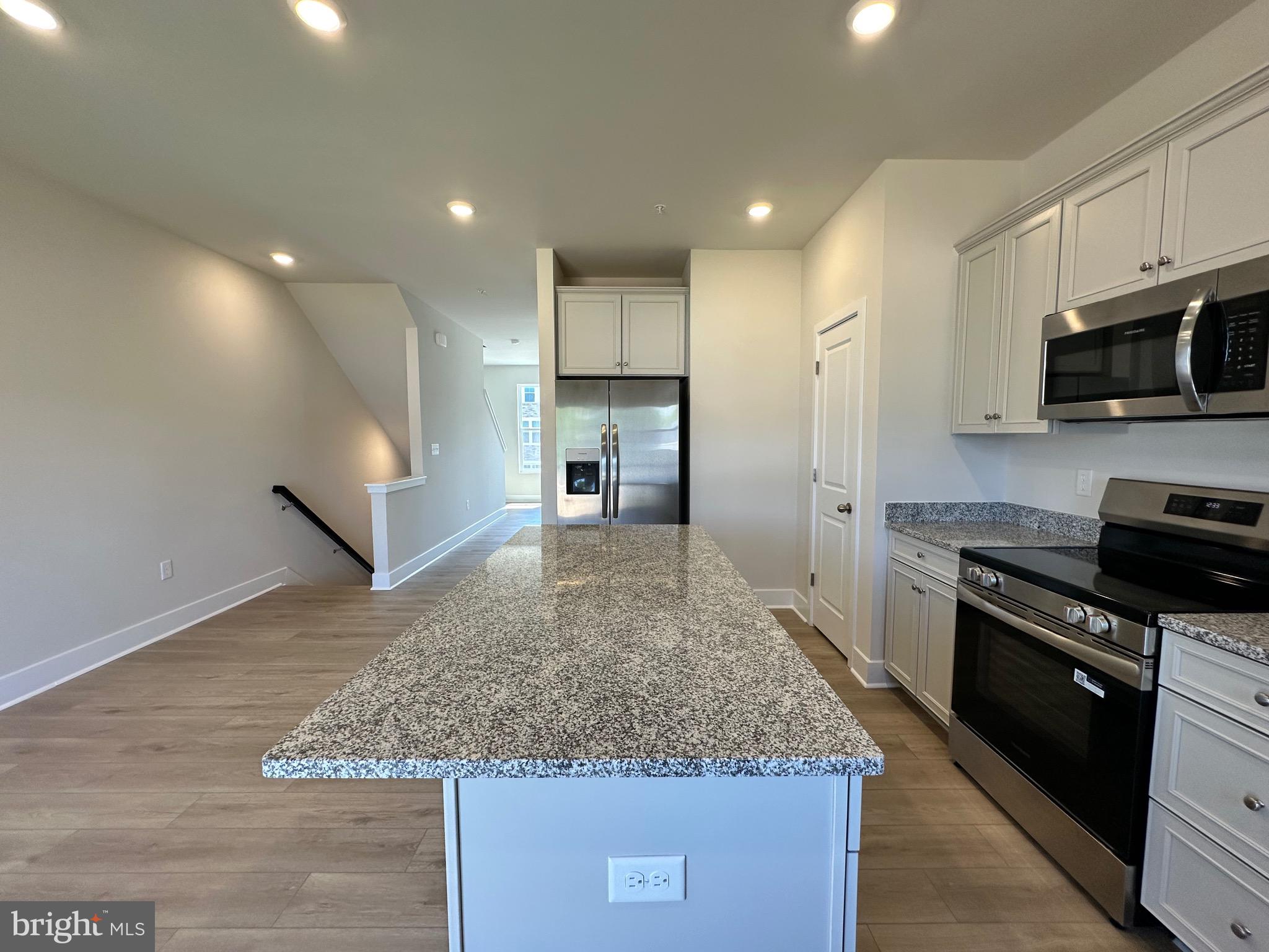 ST CHARLES - Residential
