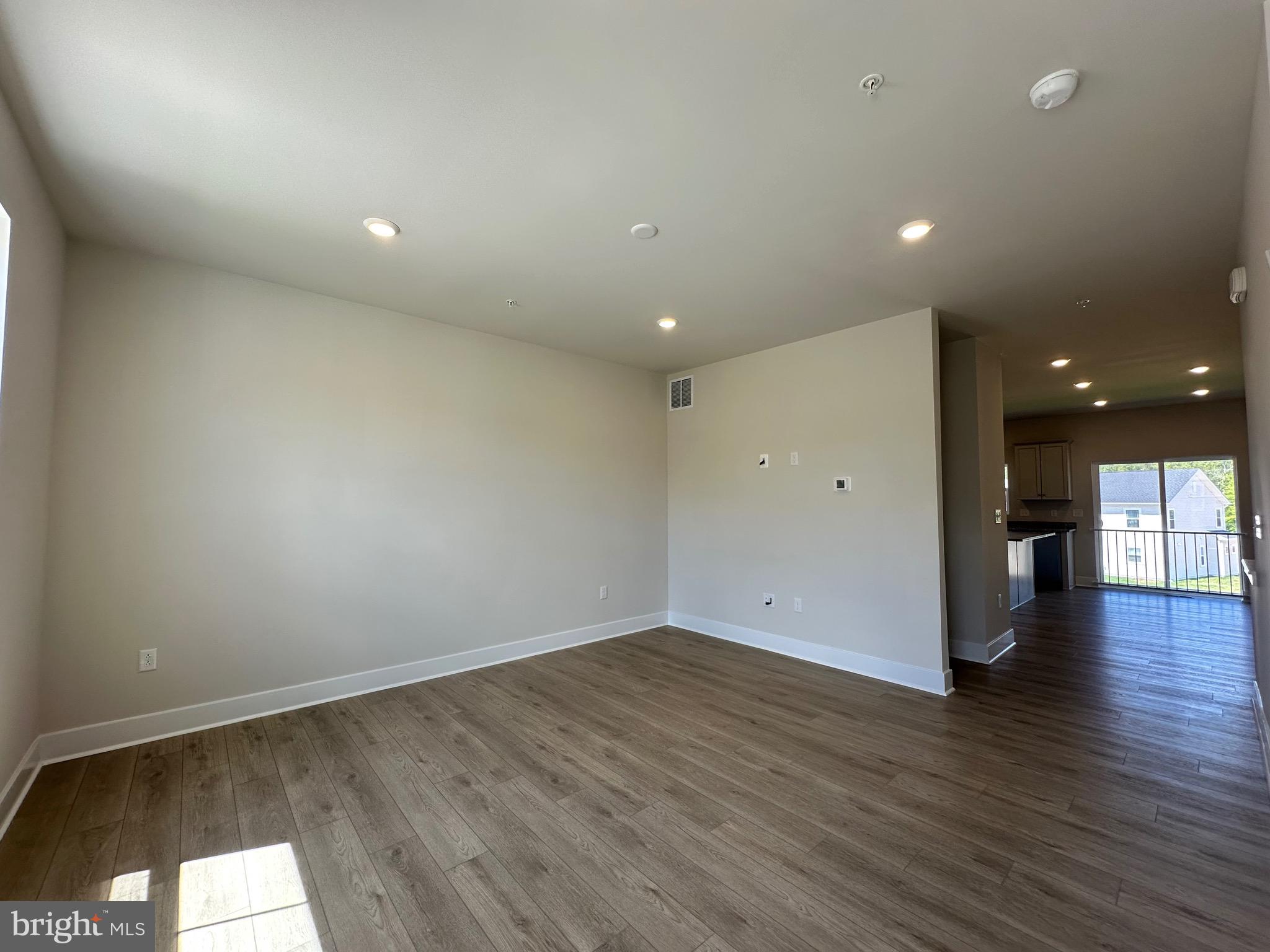 ST CHARLES - Residential