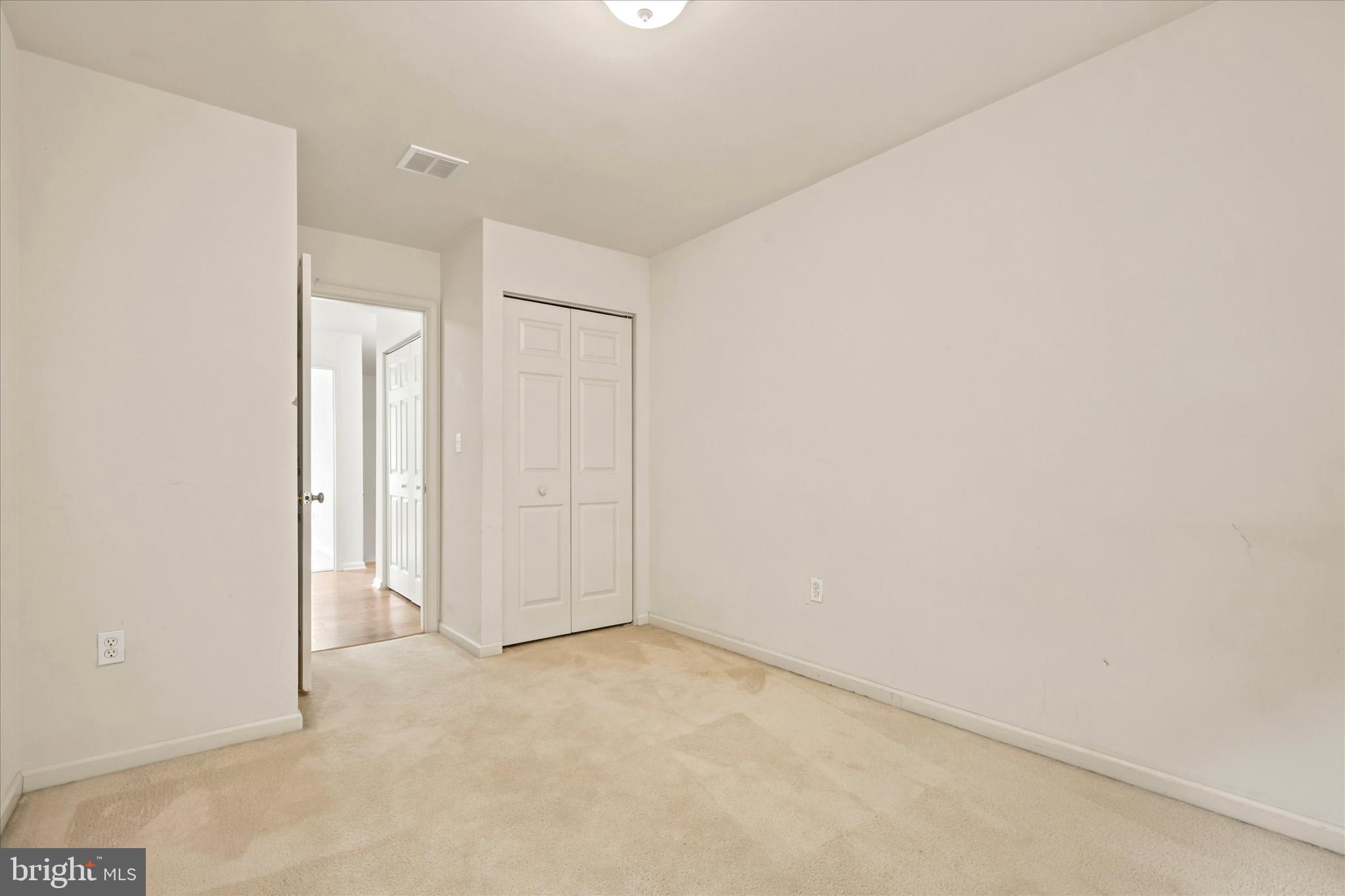 VERNON COURT - Residential