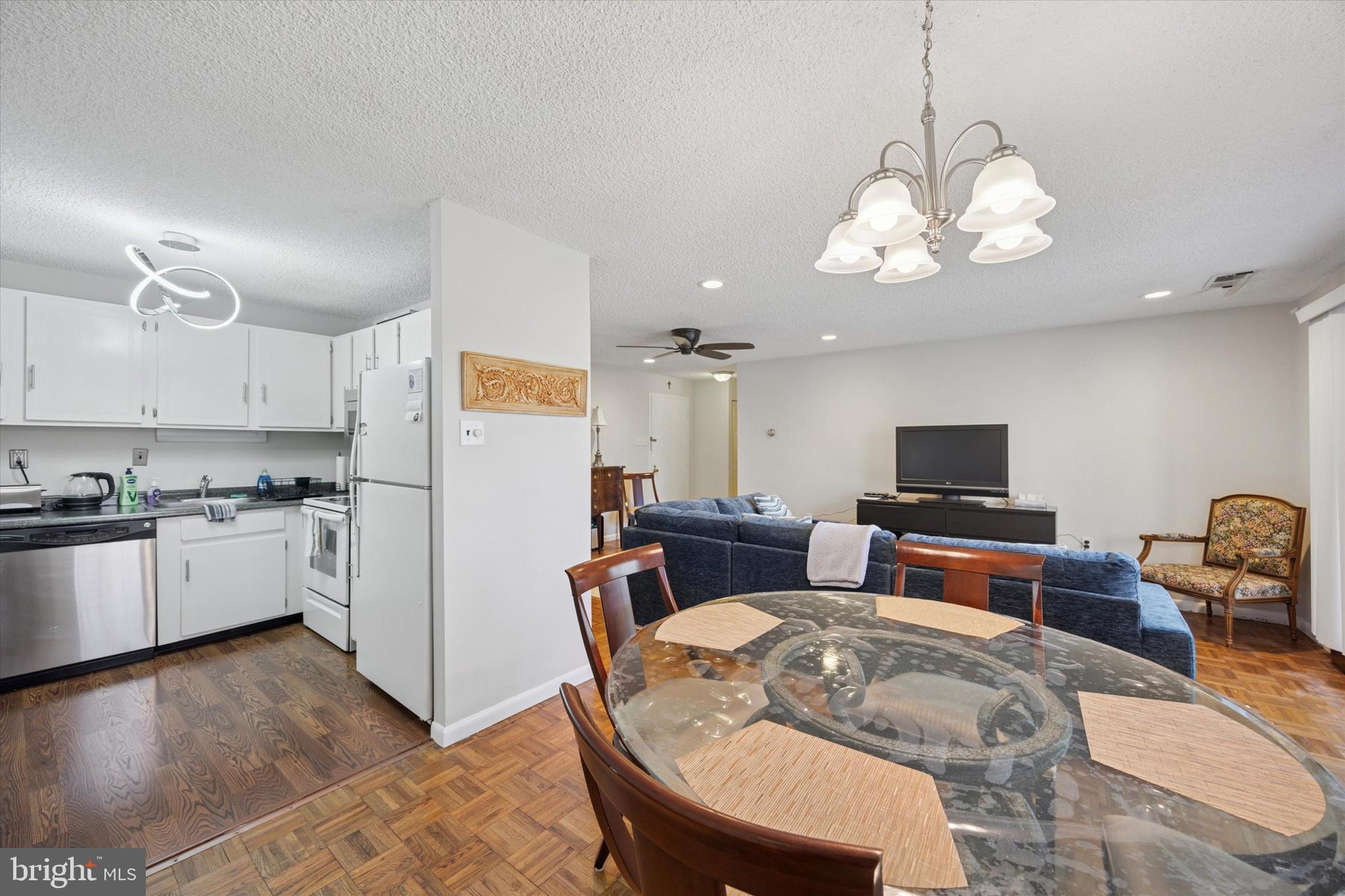 MEDIA - Residential