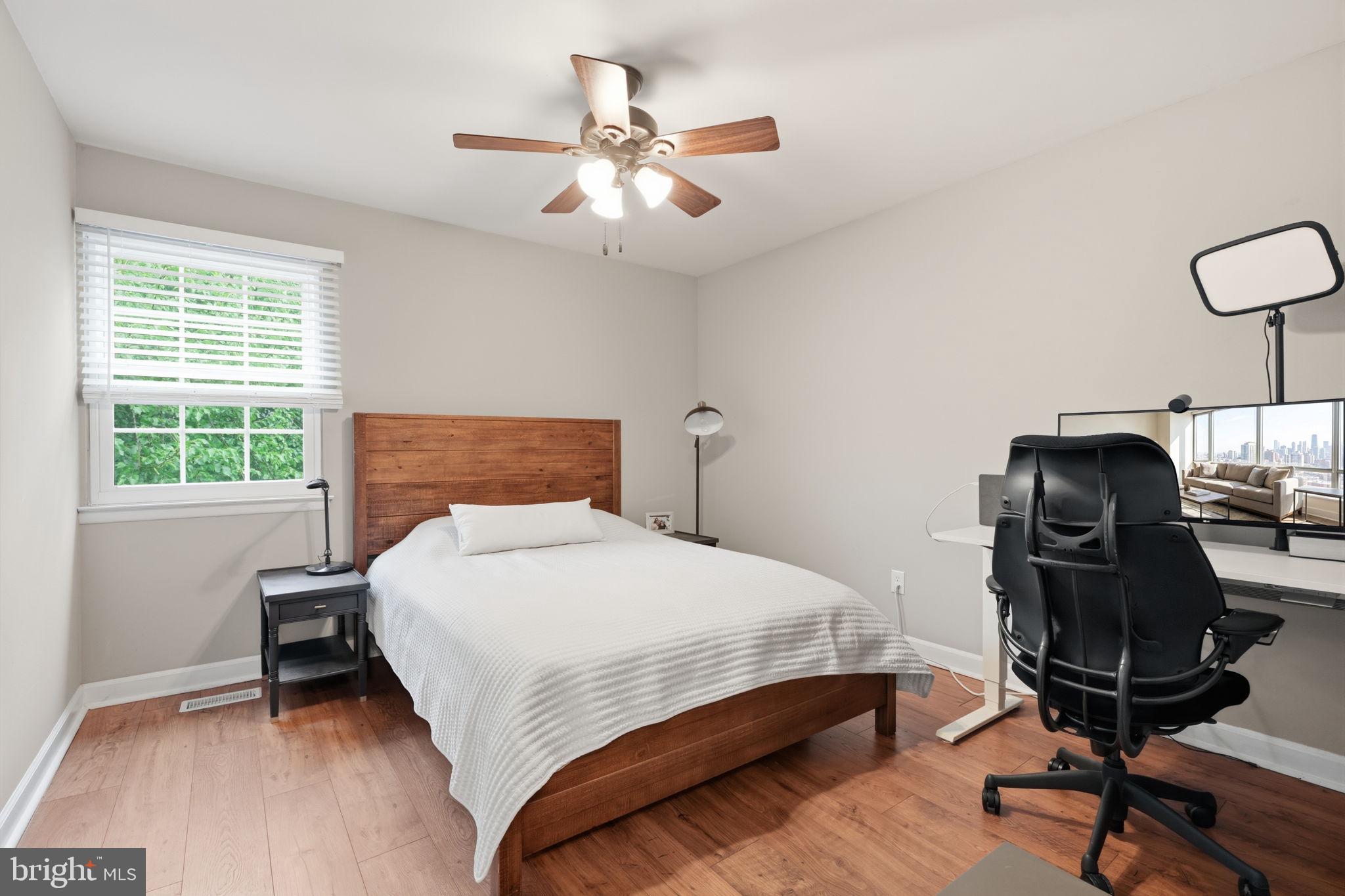 TAREYTON ESTATES - Residential