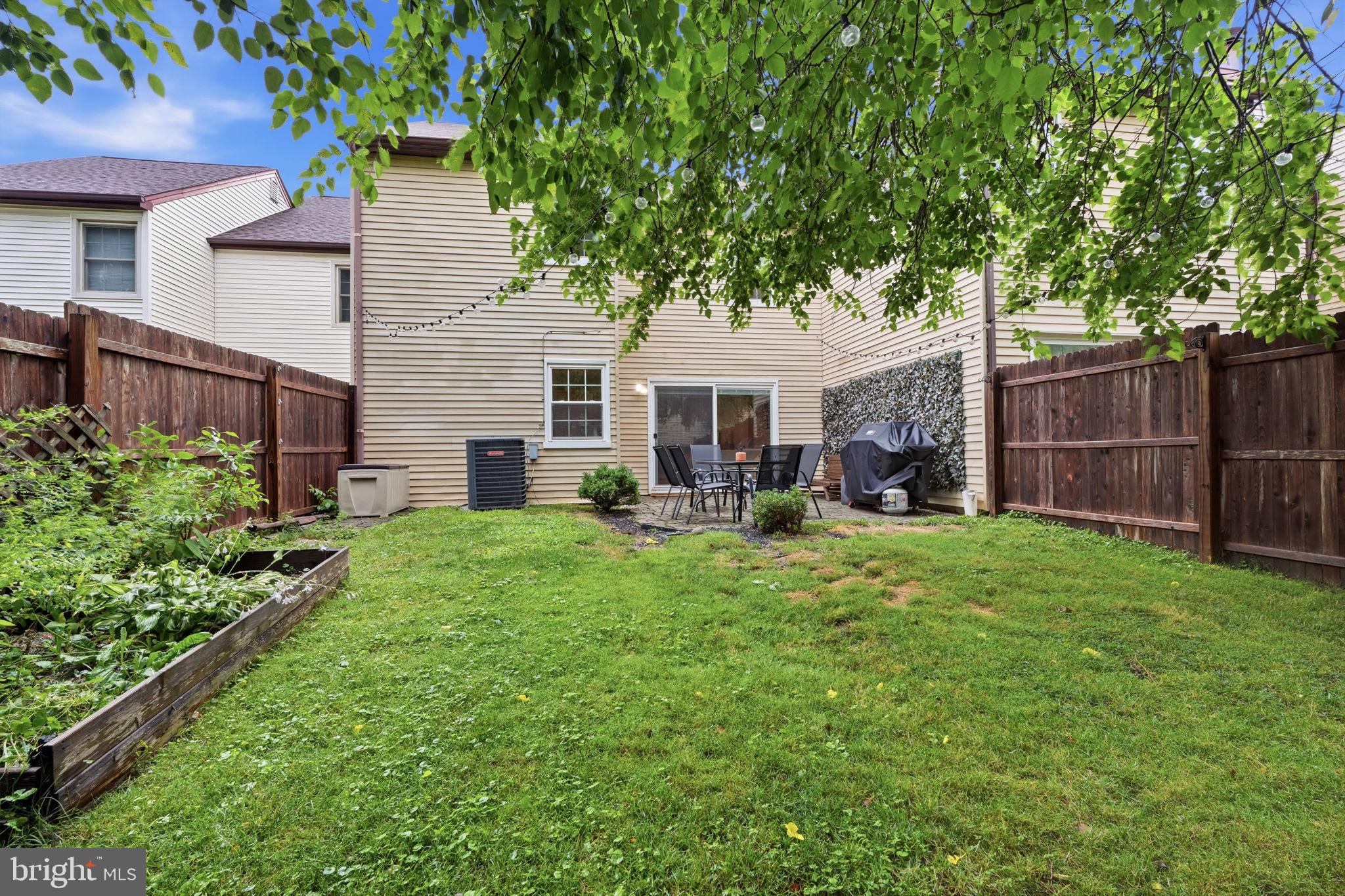TAREYTON ESTATES - Residential