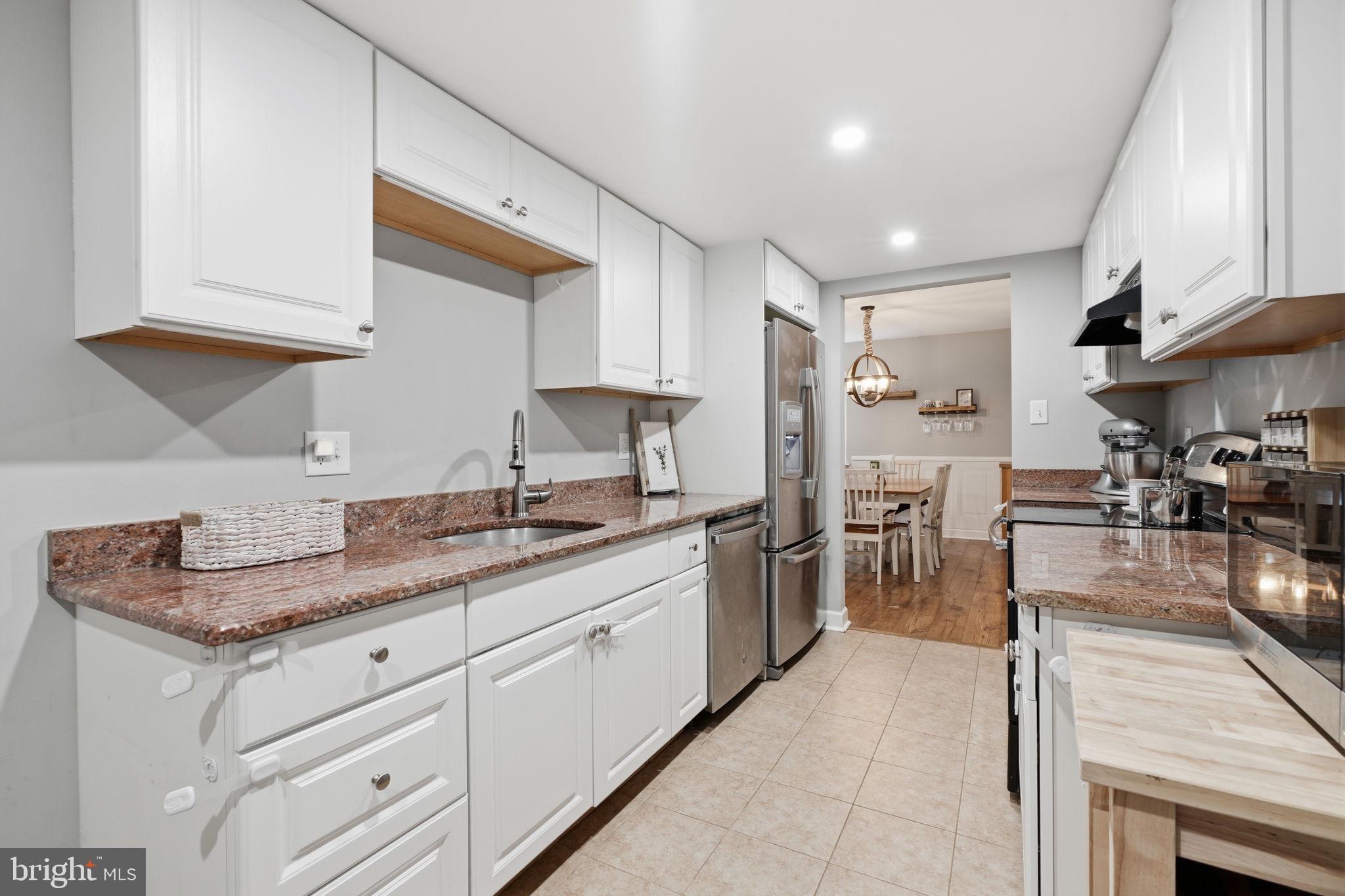 TAREYTON ESTATES - Residential