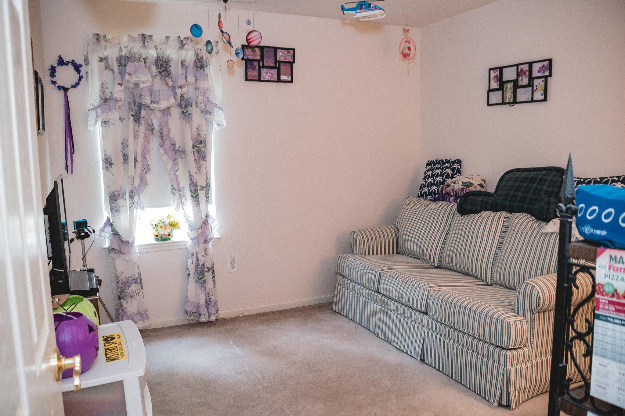 PATHFINDER MEADOWS - Residential
