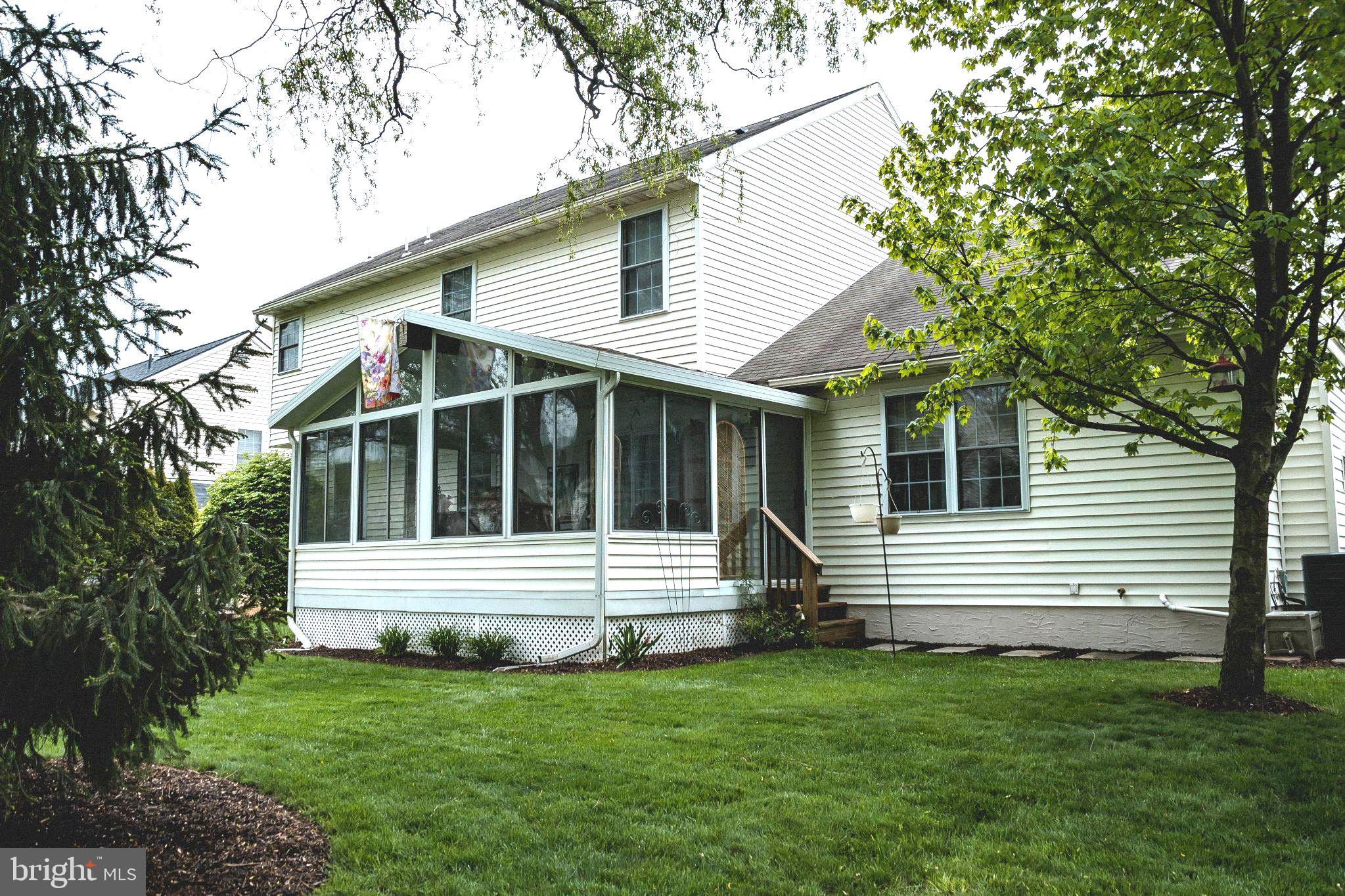 PATHFINDER MEADOWS - Residential