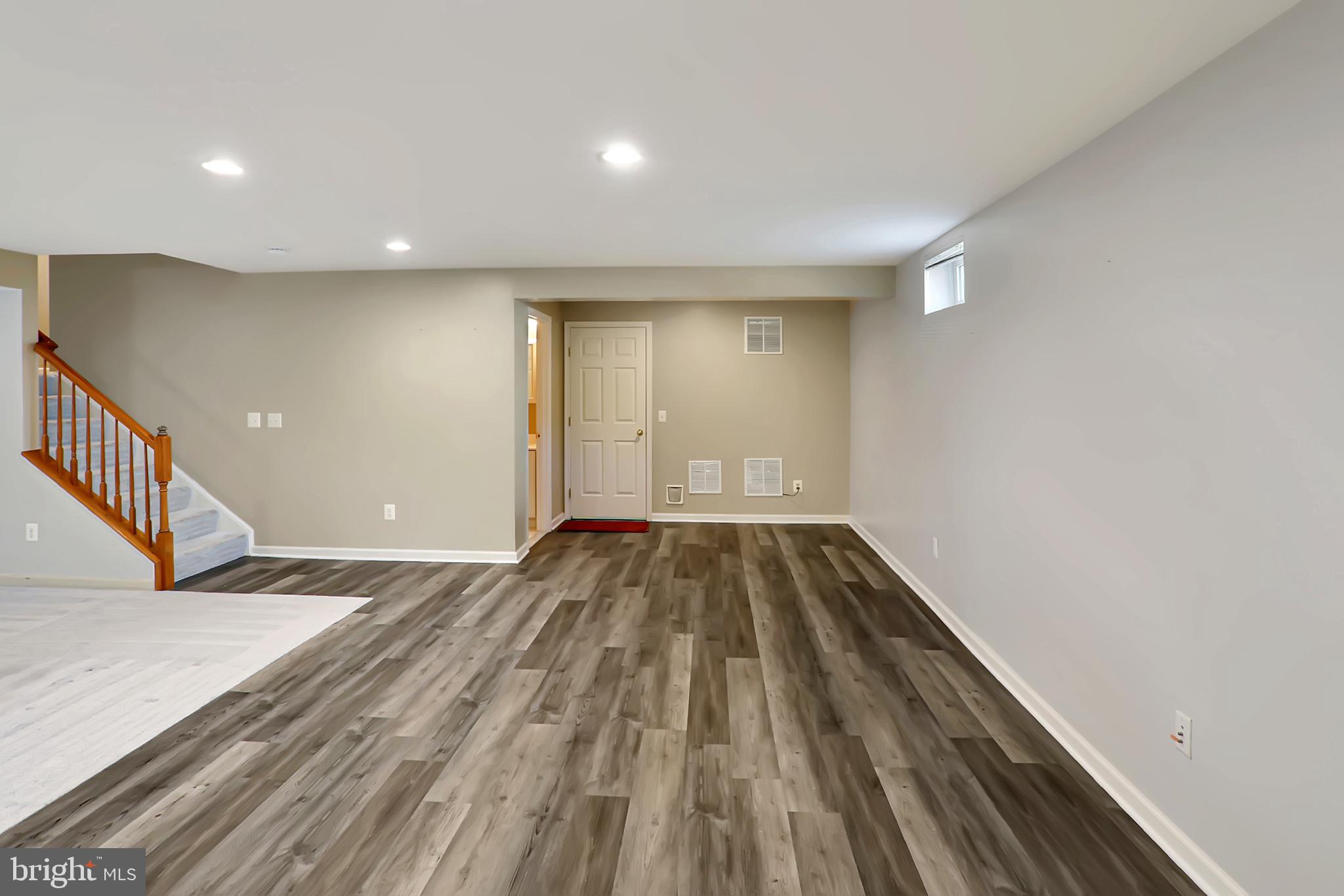 DOGWOOD VILLAGE - Residential