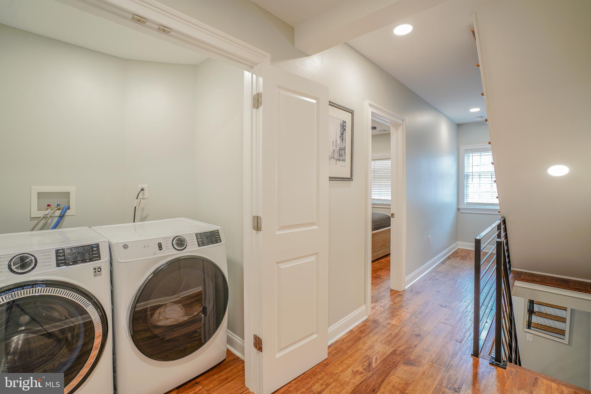 QUEEN VILLAGE - Residential Lease
