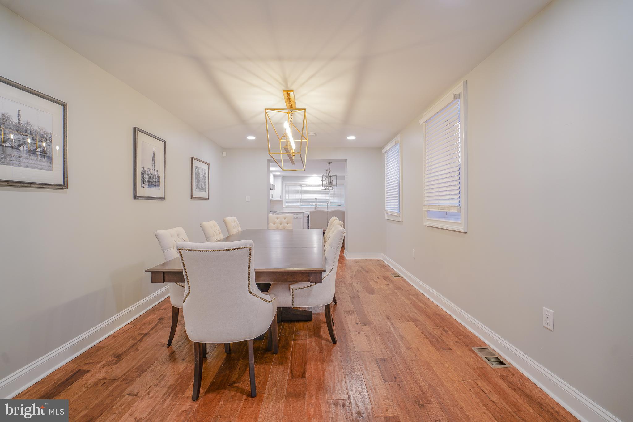 QUEEN VILLAGE - Residential Lease