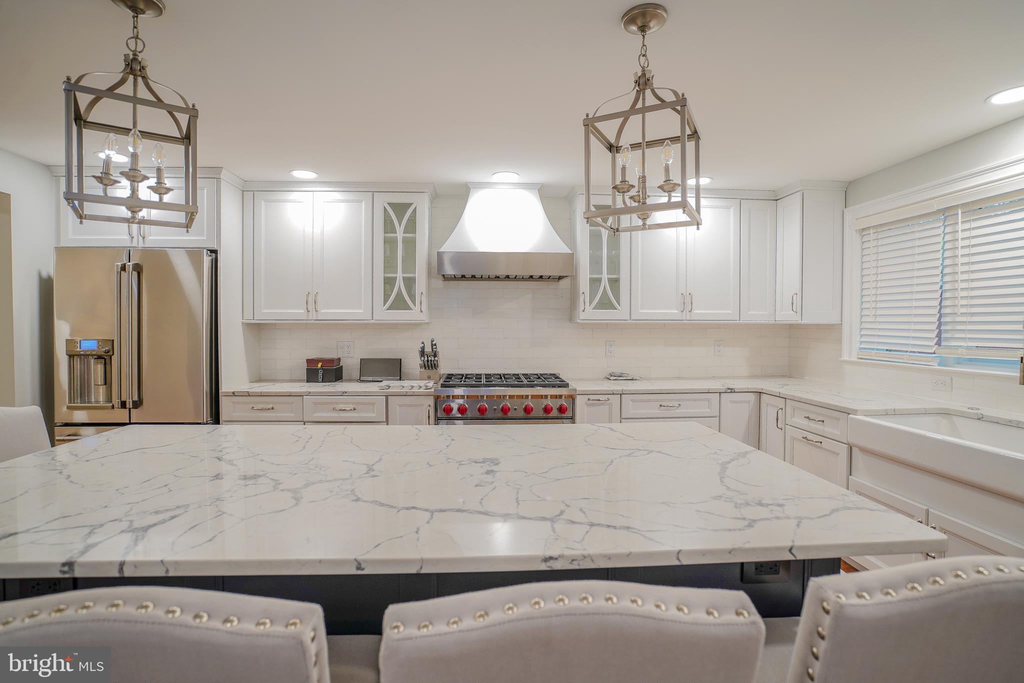 QUEEN VILLAGE - Residential Lease