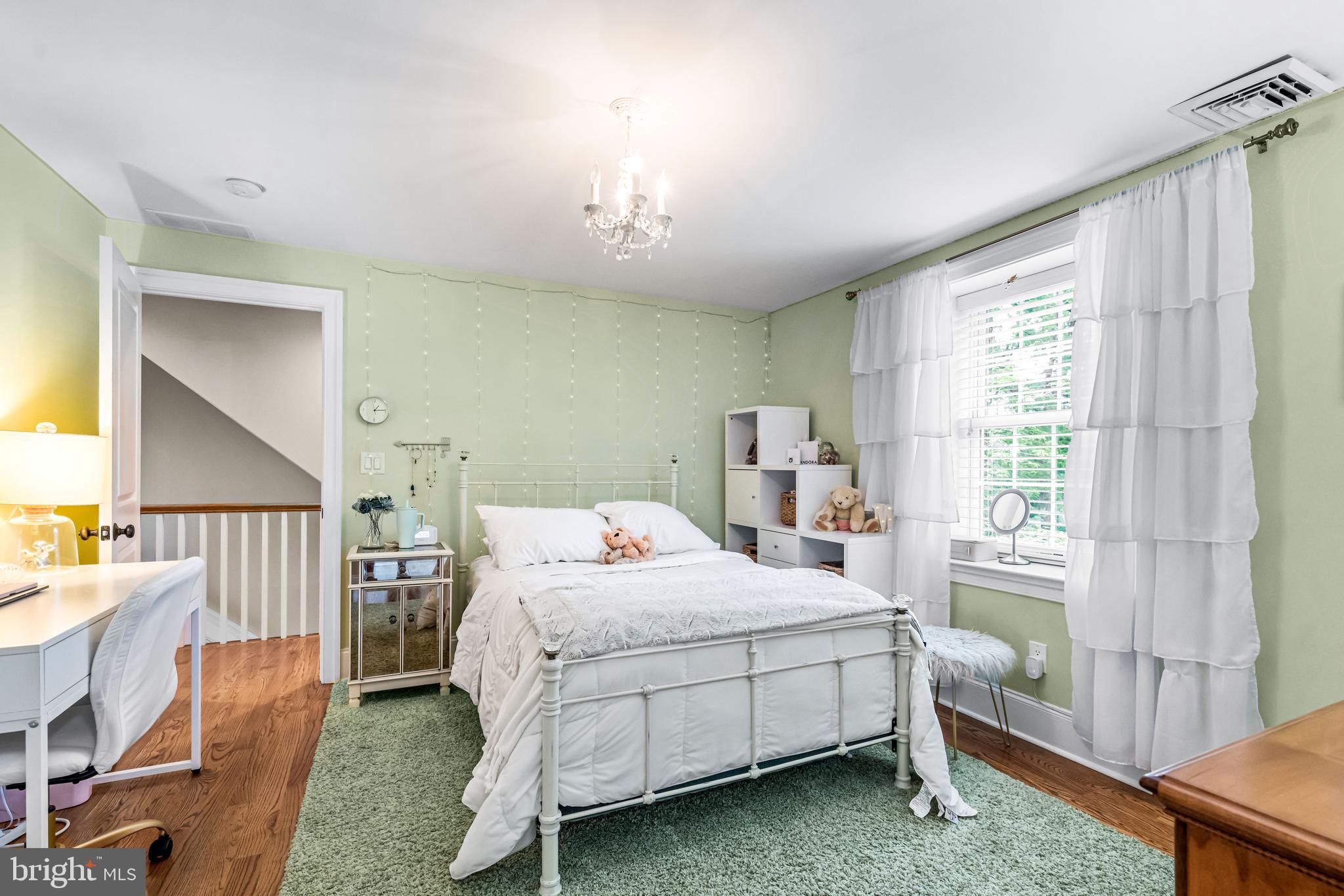 DEEPDALE - Residential