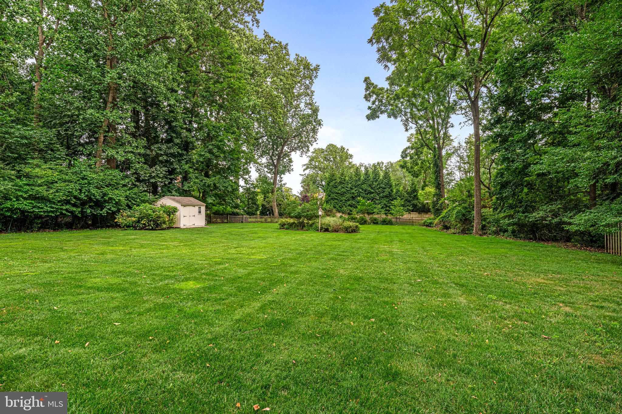 DEEPDALE - Residential