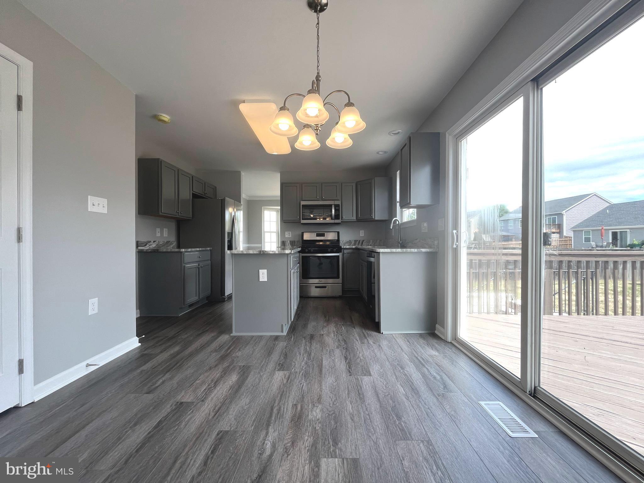 PRINCETON SHOALS - Residential