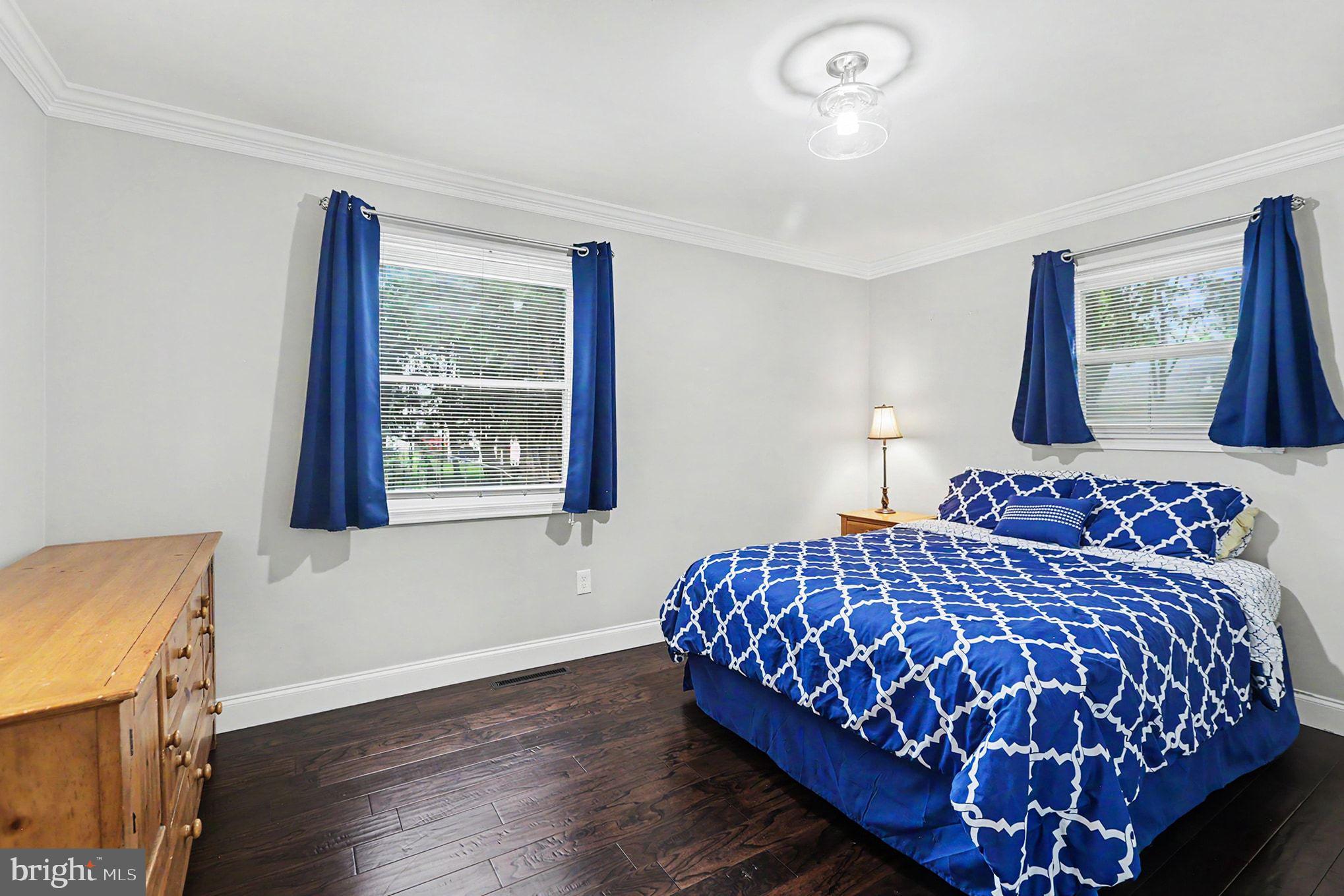 NOLL ACRES - Residential