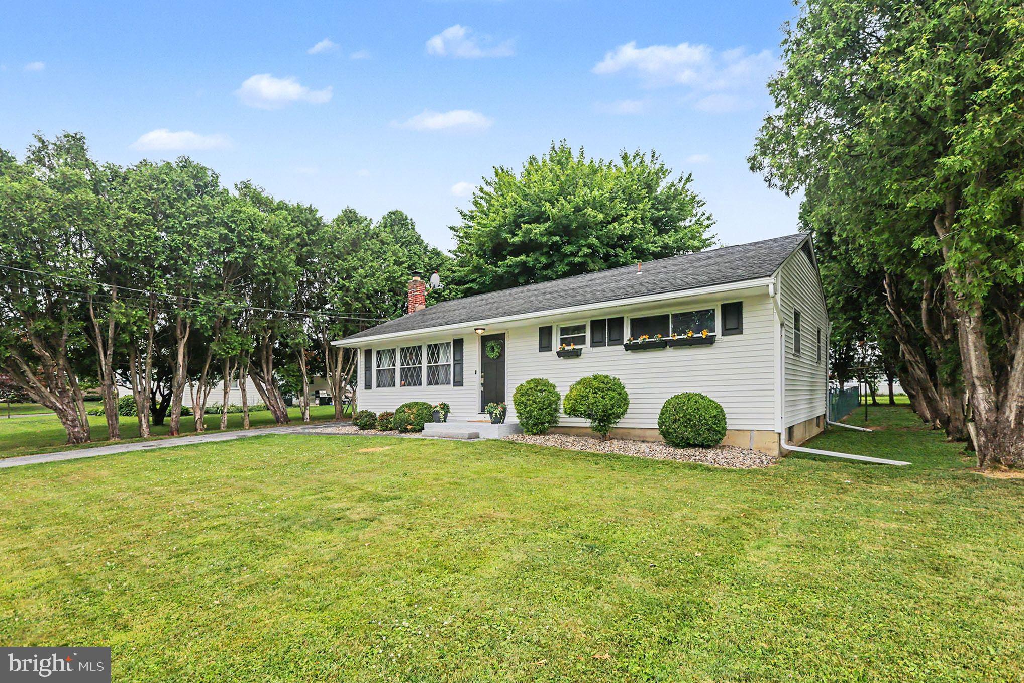NOLL ACRES - Residential