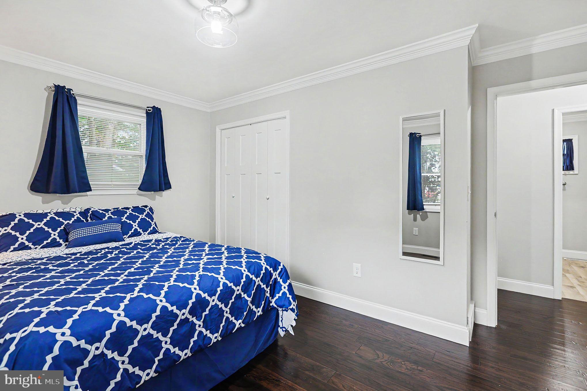 NOLL ACRES - Residential