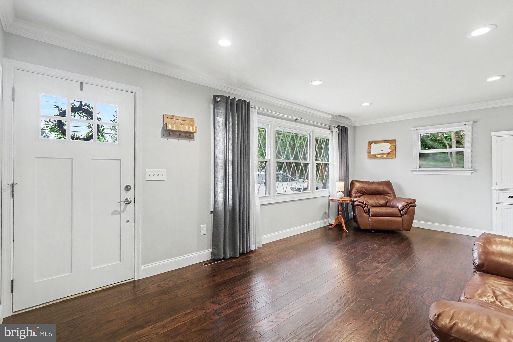 NOLL ACRES - Residential