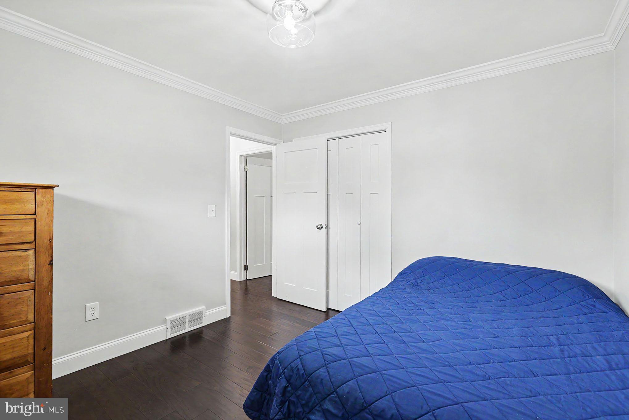NOLL ACRES - Residential
