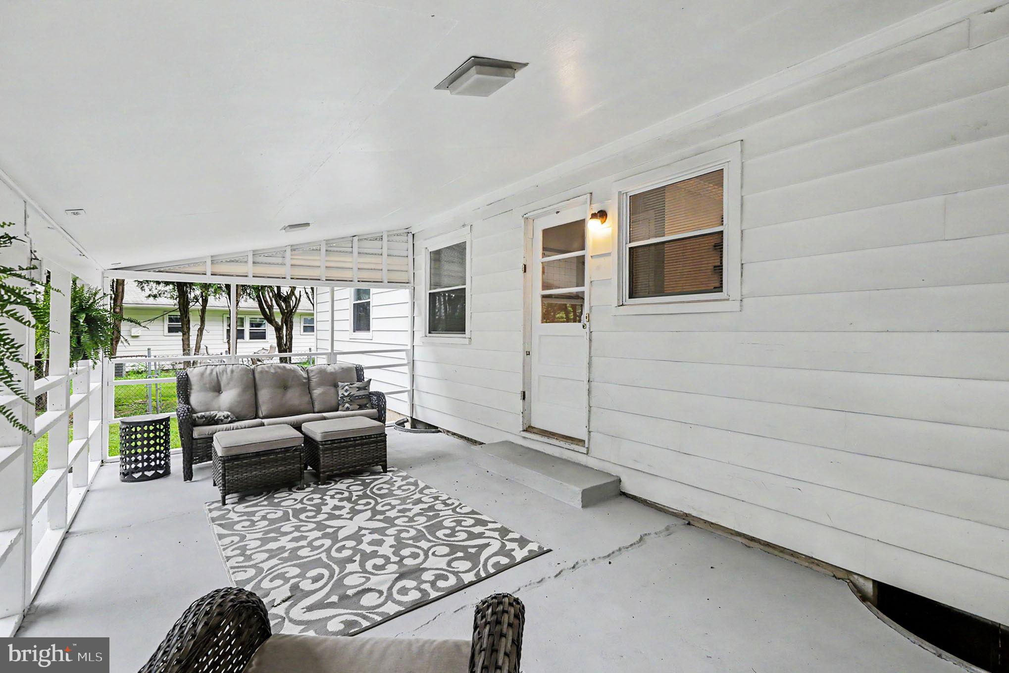 NOLL ACRES - Residential