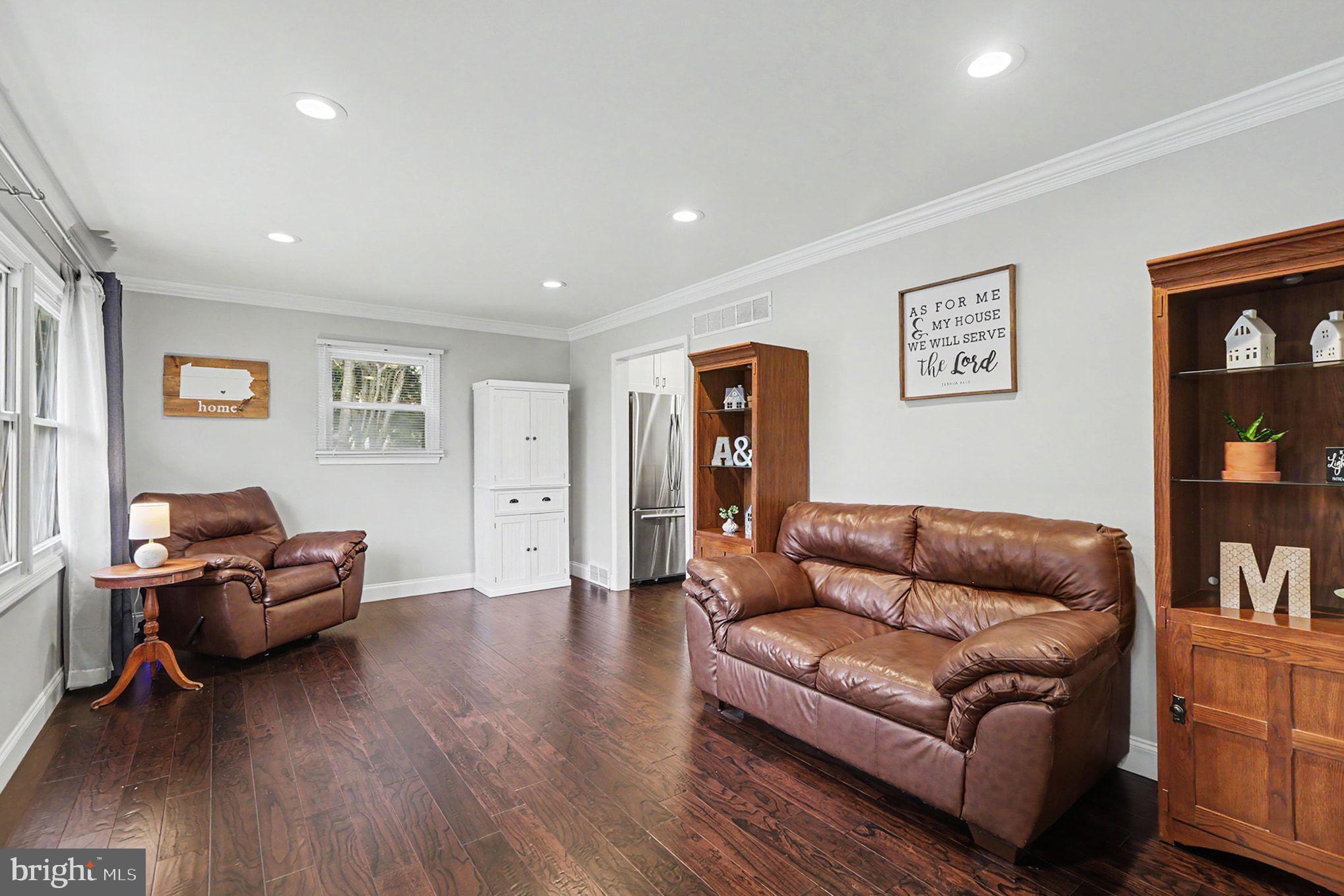NOLL ACRES - Residential