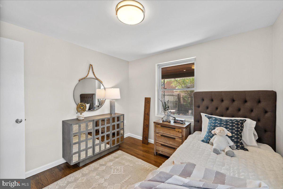 ARLINGTON VIEW - Residential Lease