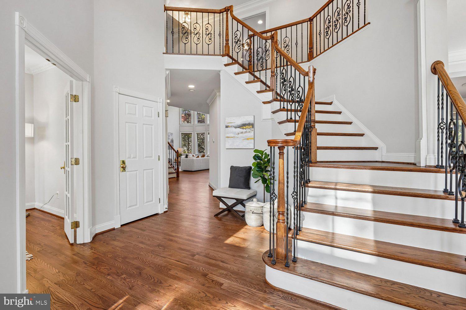 HUNTER MILL ESTATES - Residential