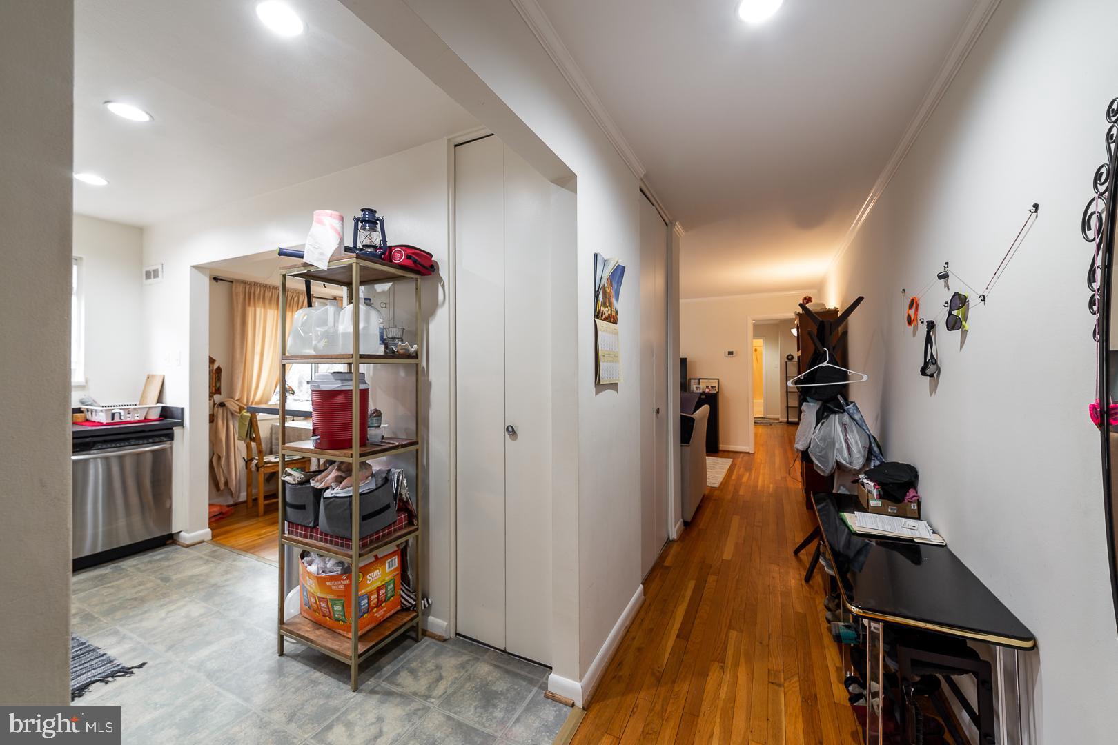 PARKSIDE CONDOMINIUMS - Residential Lease
