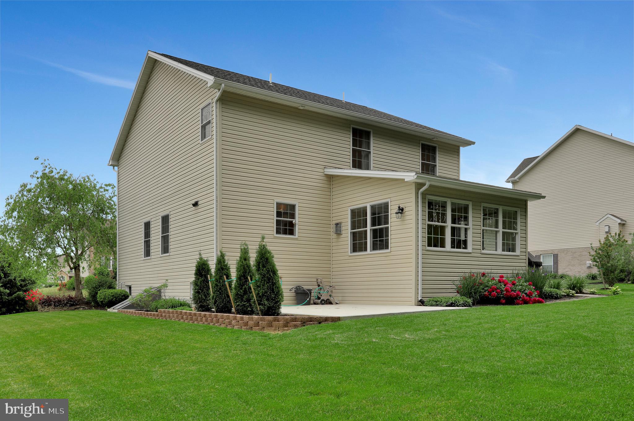 ORCHARD ESTATES - Residential