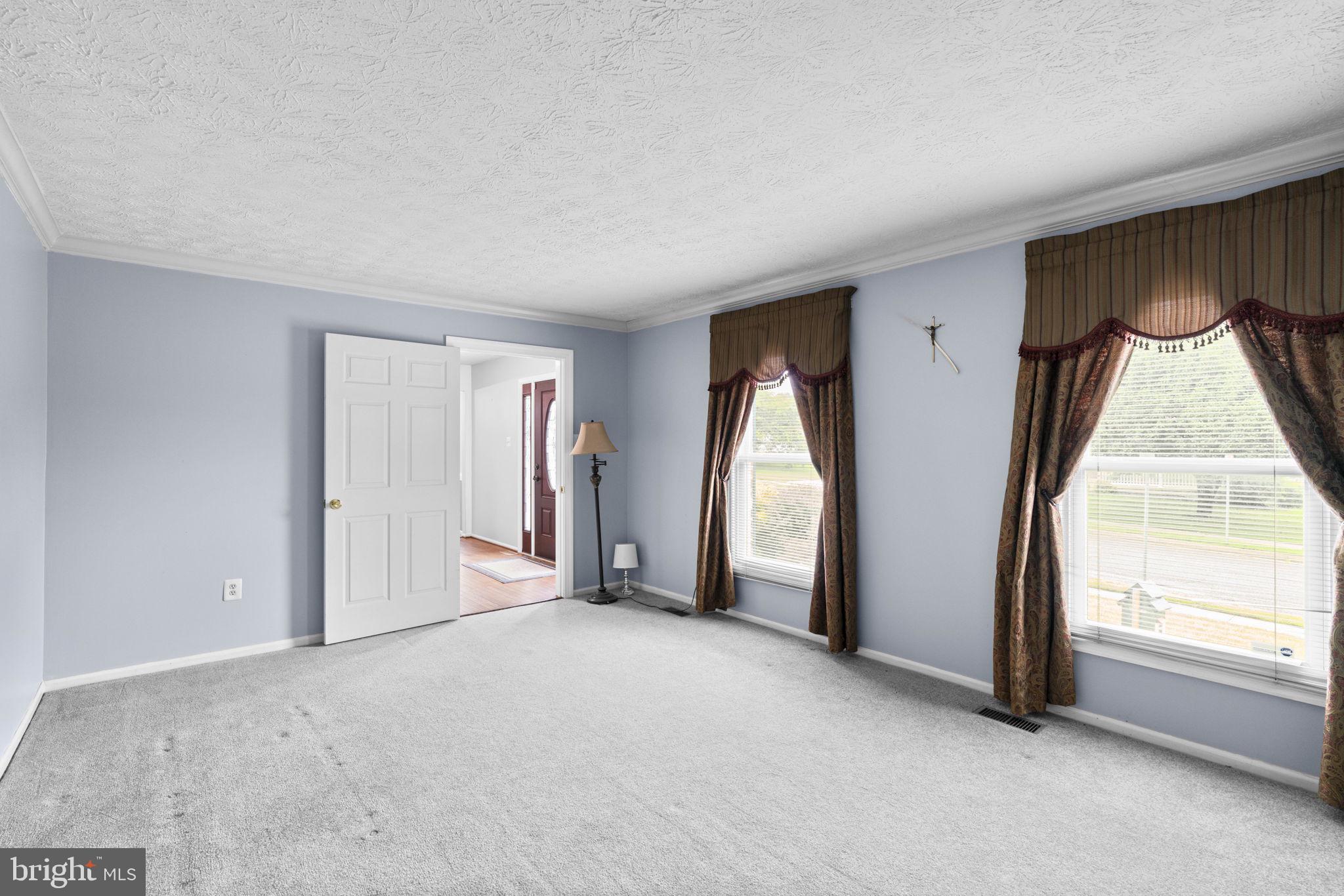 CLOVERFIELD MANOR - Residential