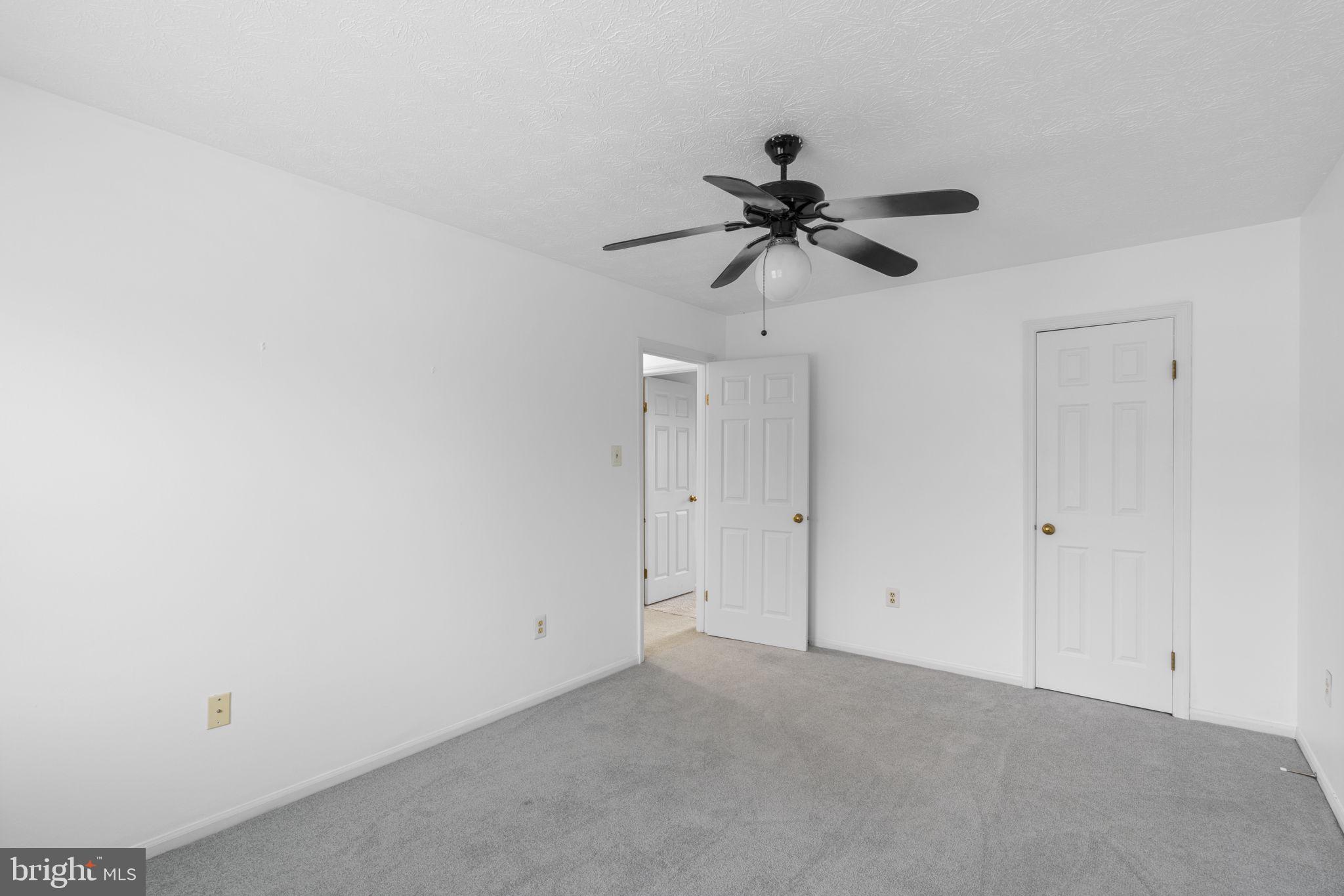 CLOVERFIELD MANOR - Residential
