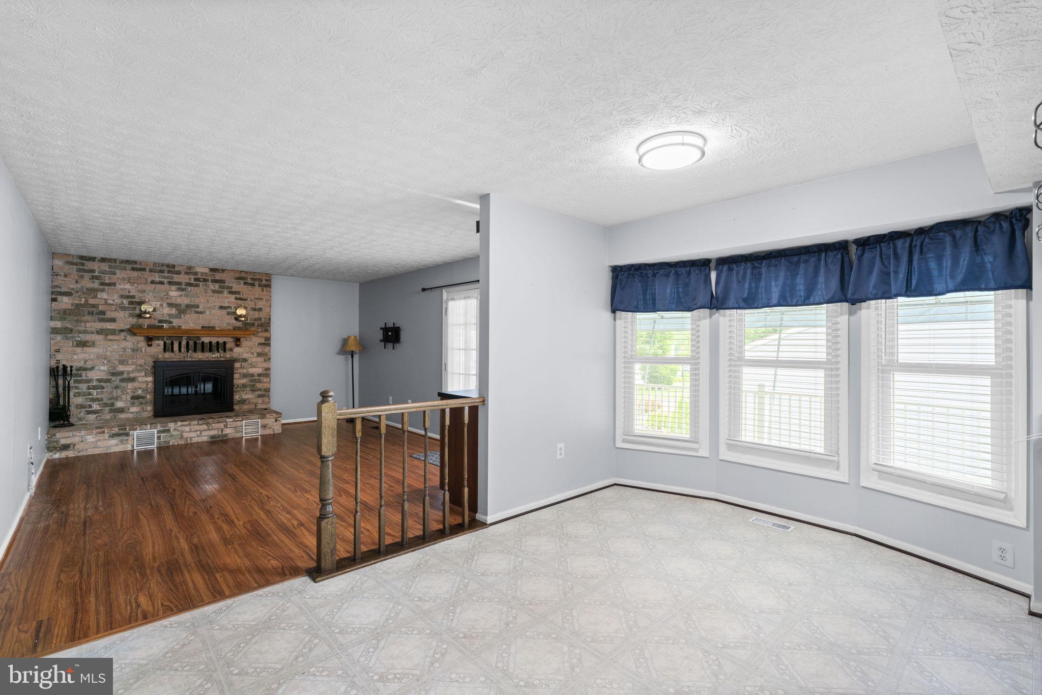 CLOVERFIELD MANOR - Residential