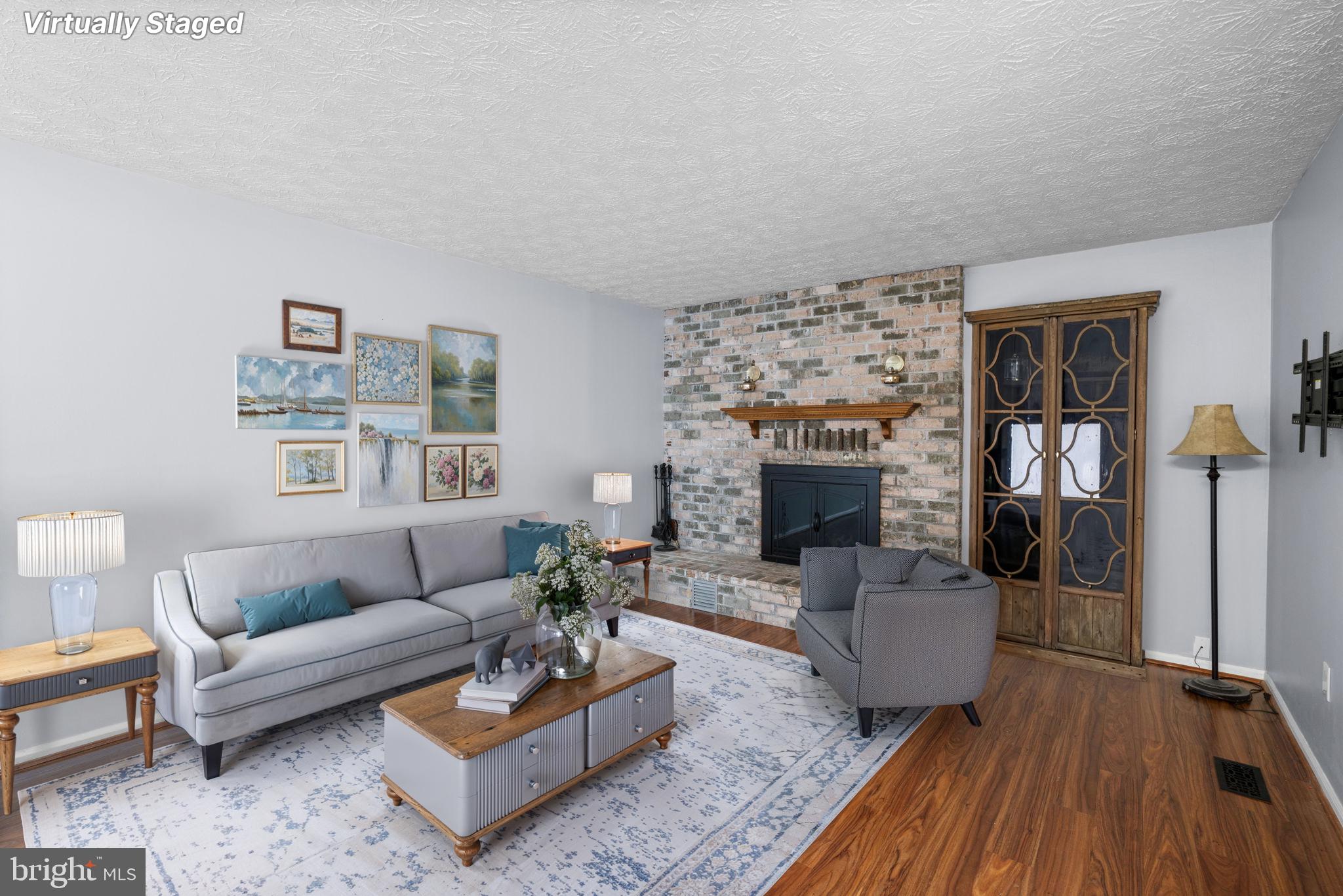 CLOVERFIELD MANOR - Residential