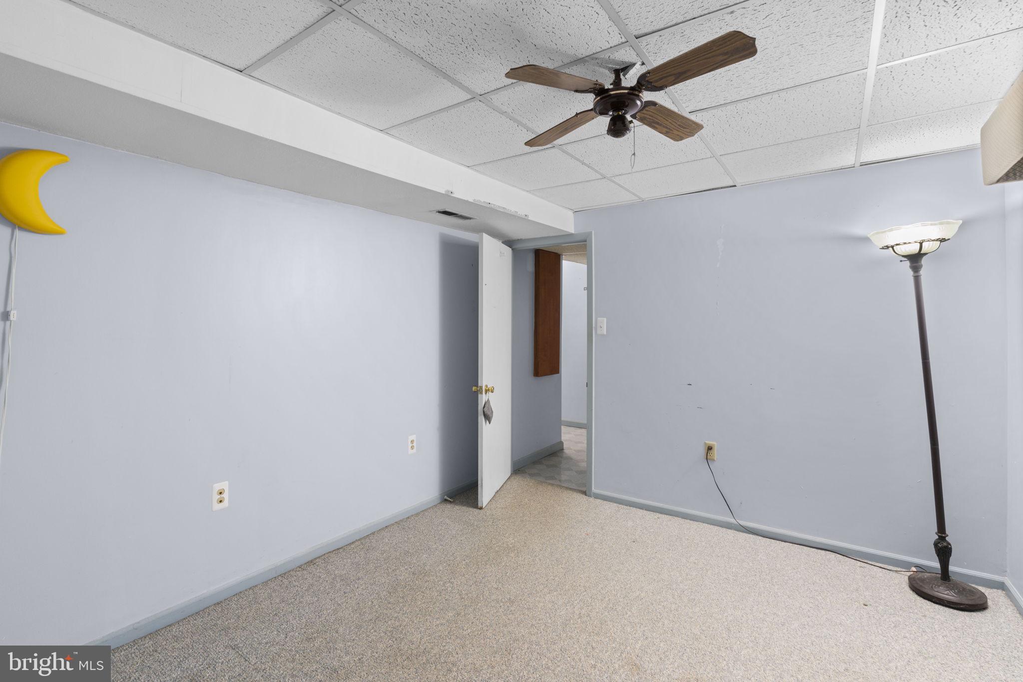 CLOVERFIELD MANOR - Residential