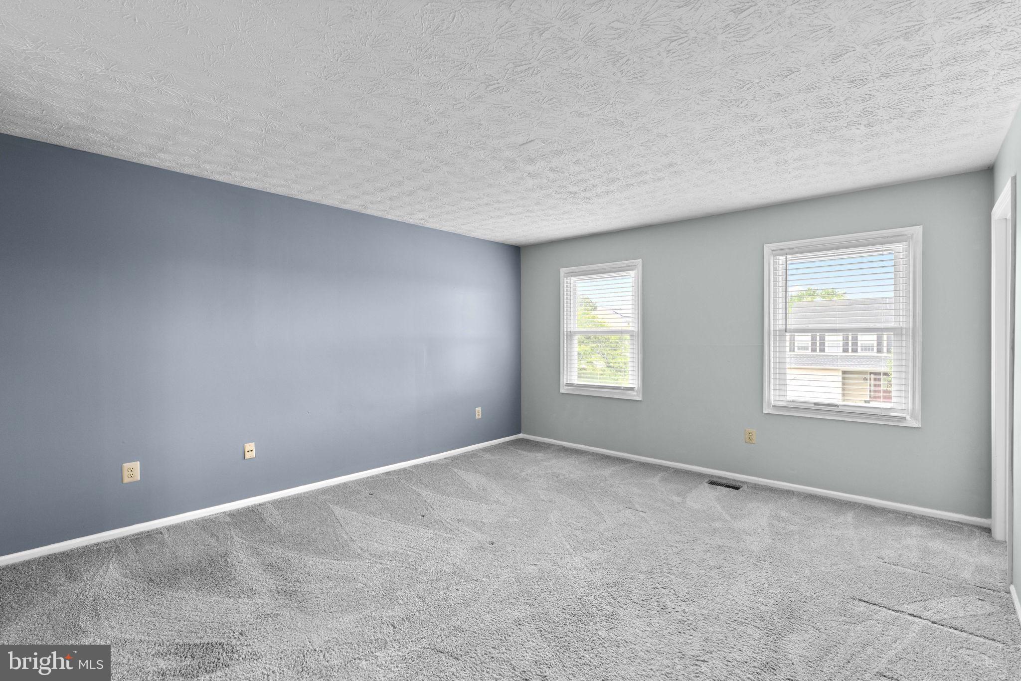CLOVERFIELD MANOR - Residential