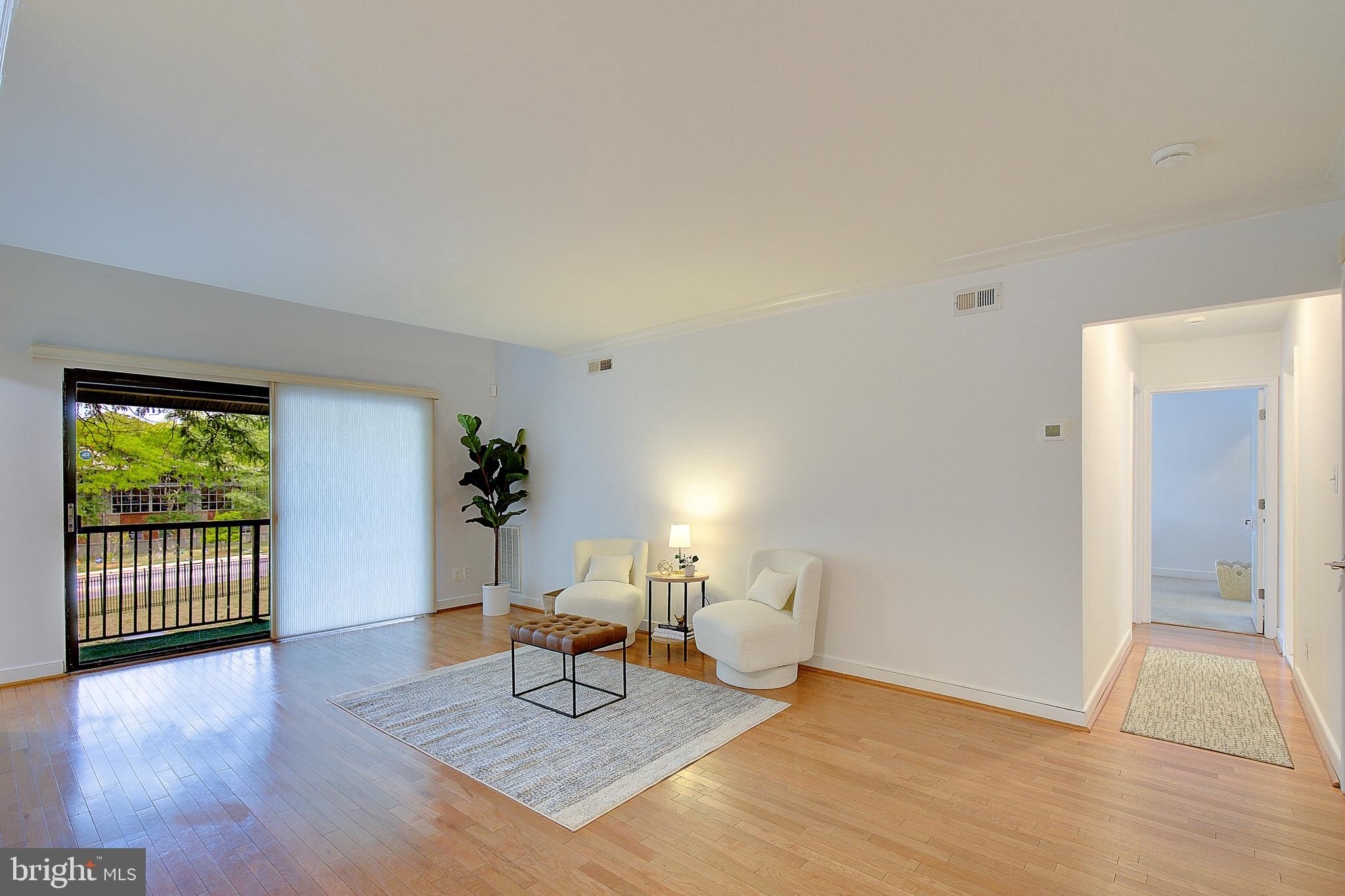 NORTH GREEN CONDOMINIUMS - Residential