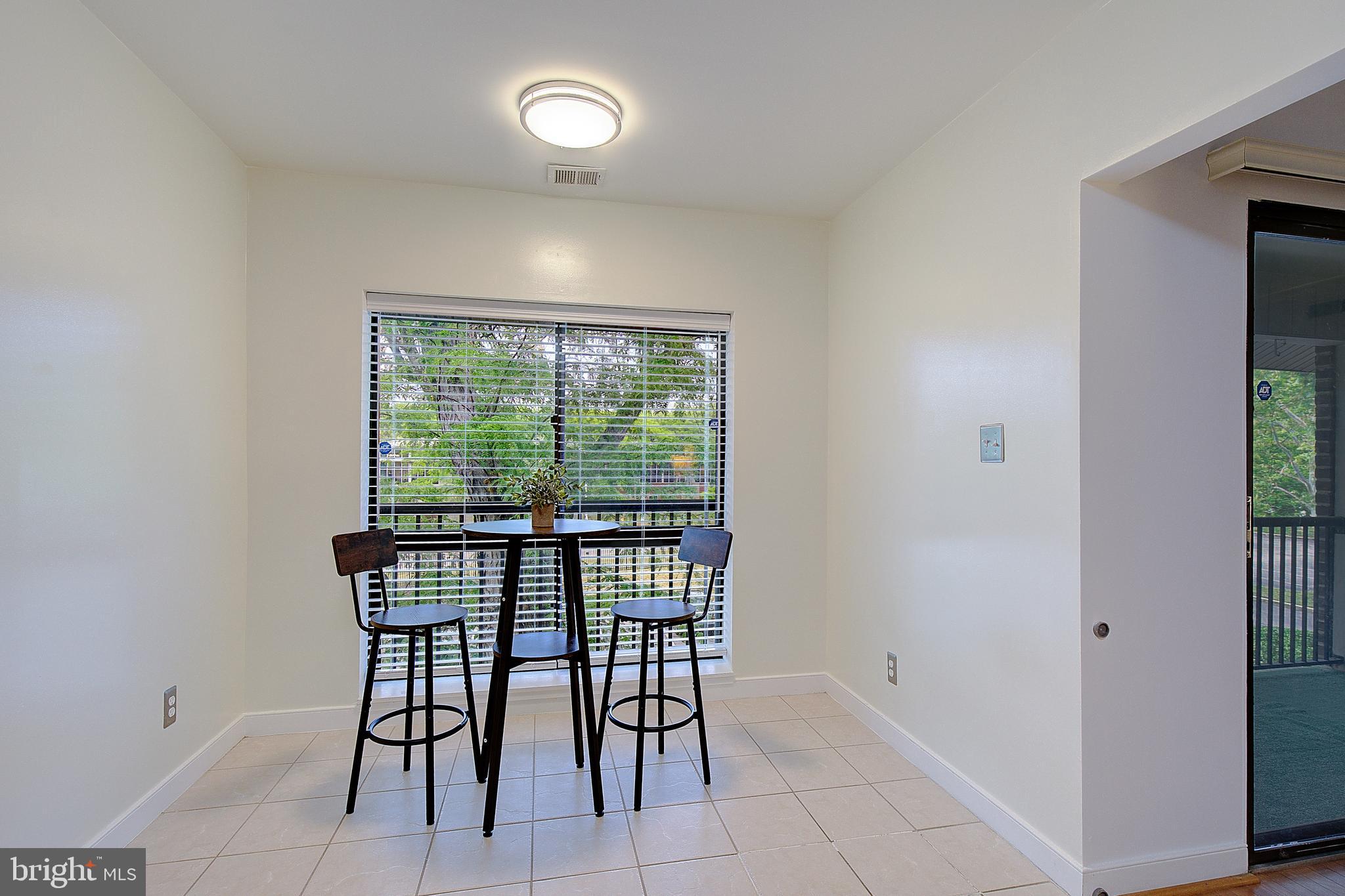 NORTH GREEN CONDOMINIUMS - Residential